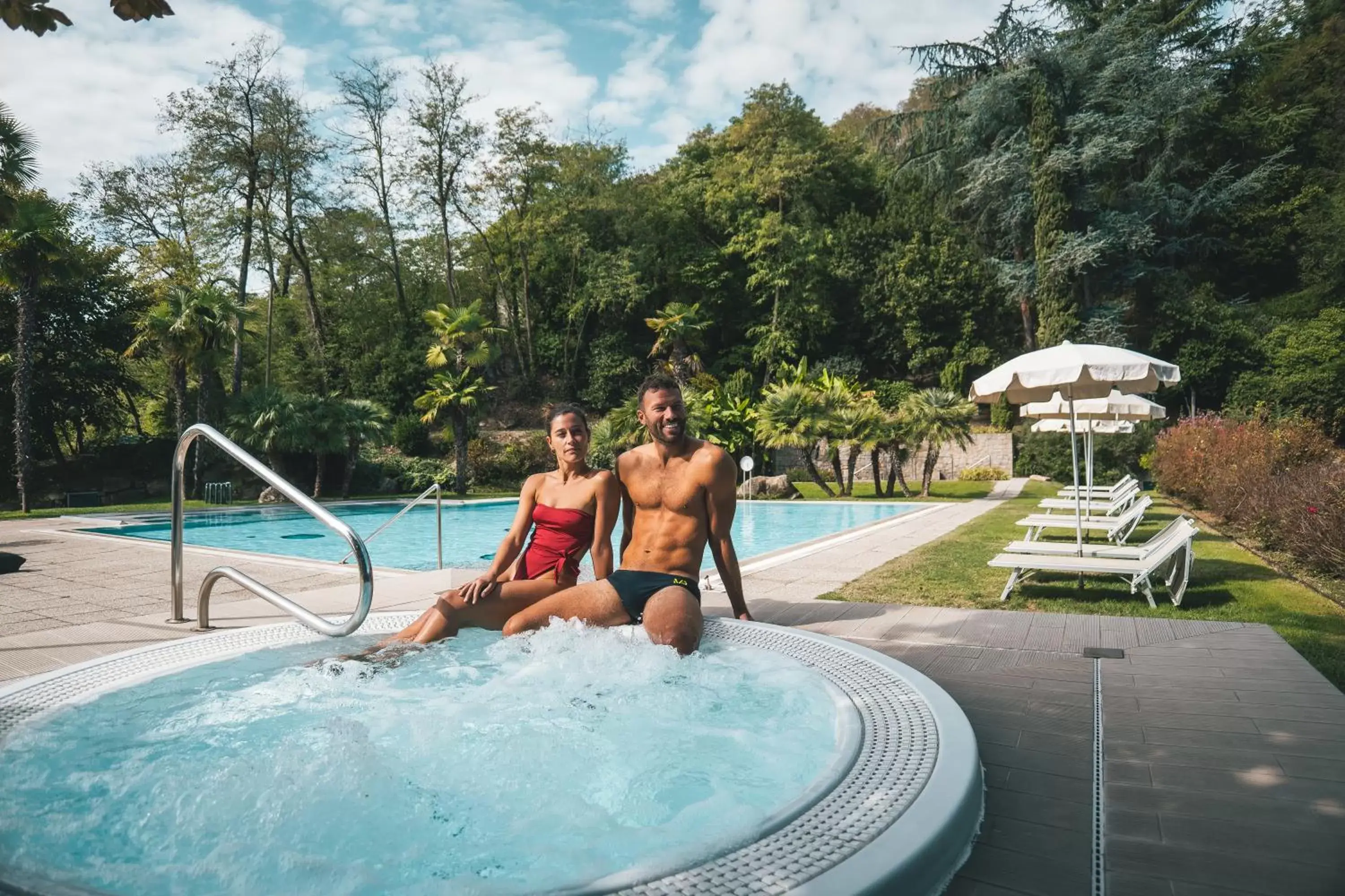 Hot Tub, Swimming Pool in Hotel Terme Millepini