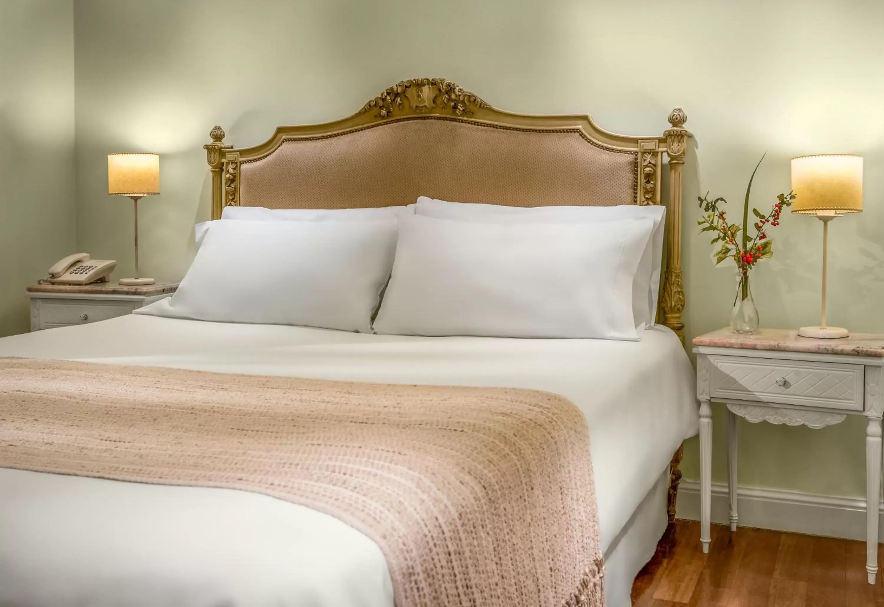 Decorative detail, Bed in 248 Finisterra Decorative detail, Bed in 248 Finisterra