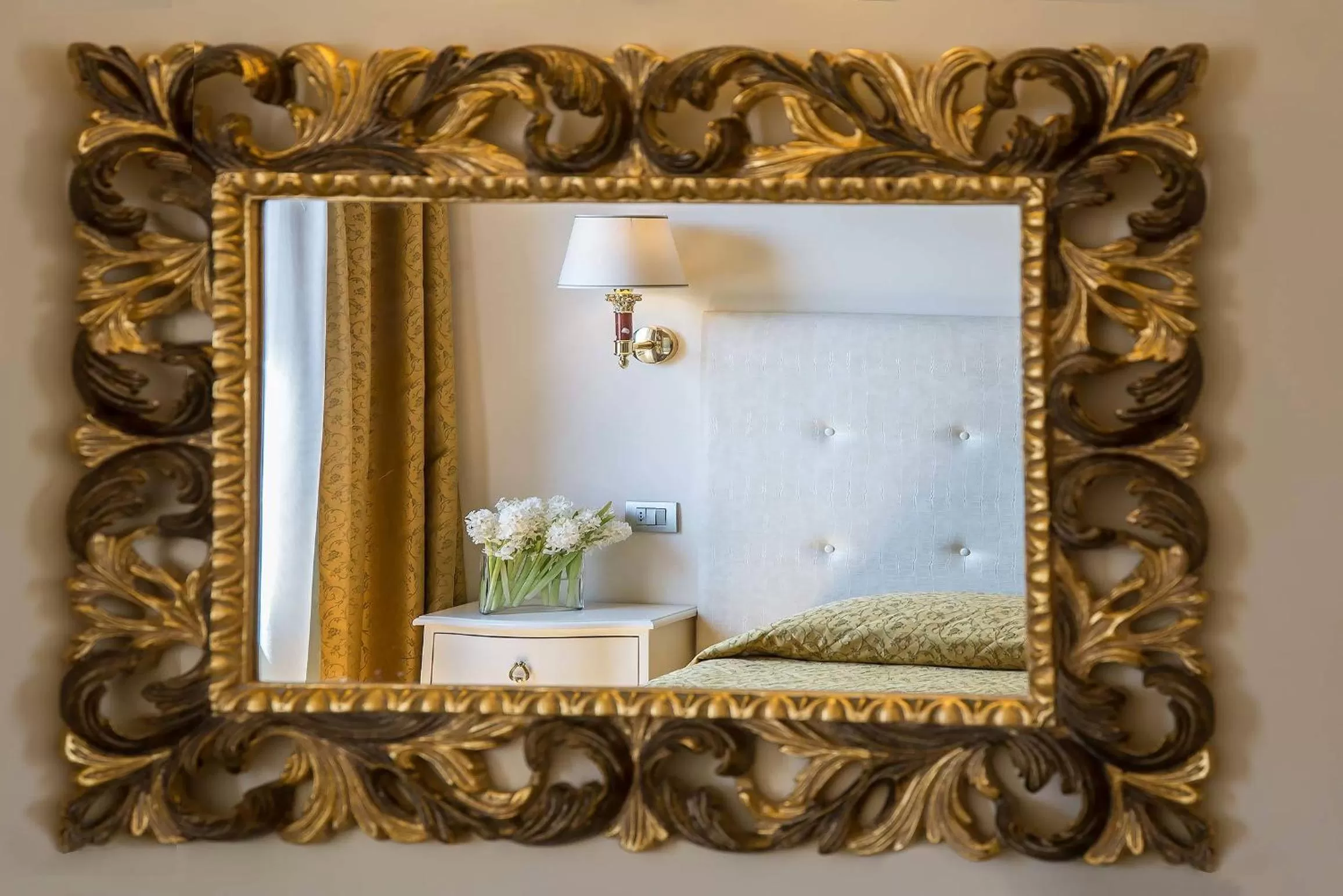 Decorative detail in Hotel Atlantic Palace