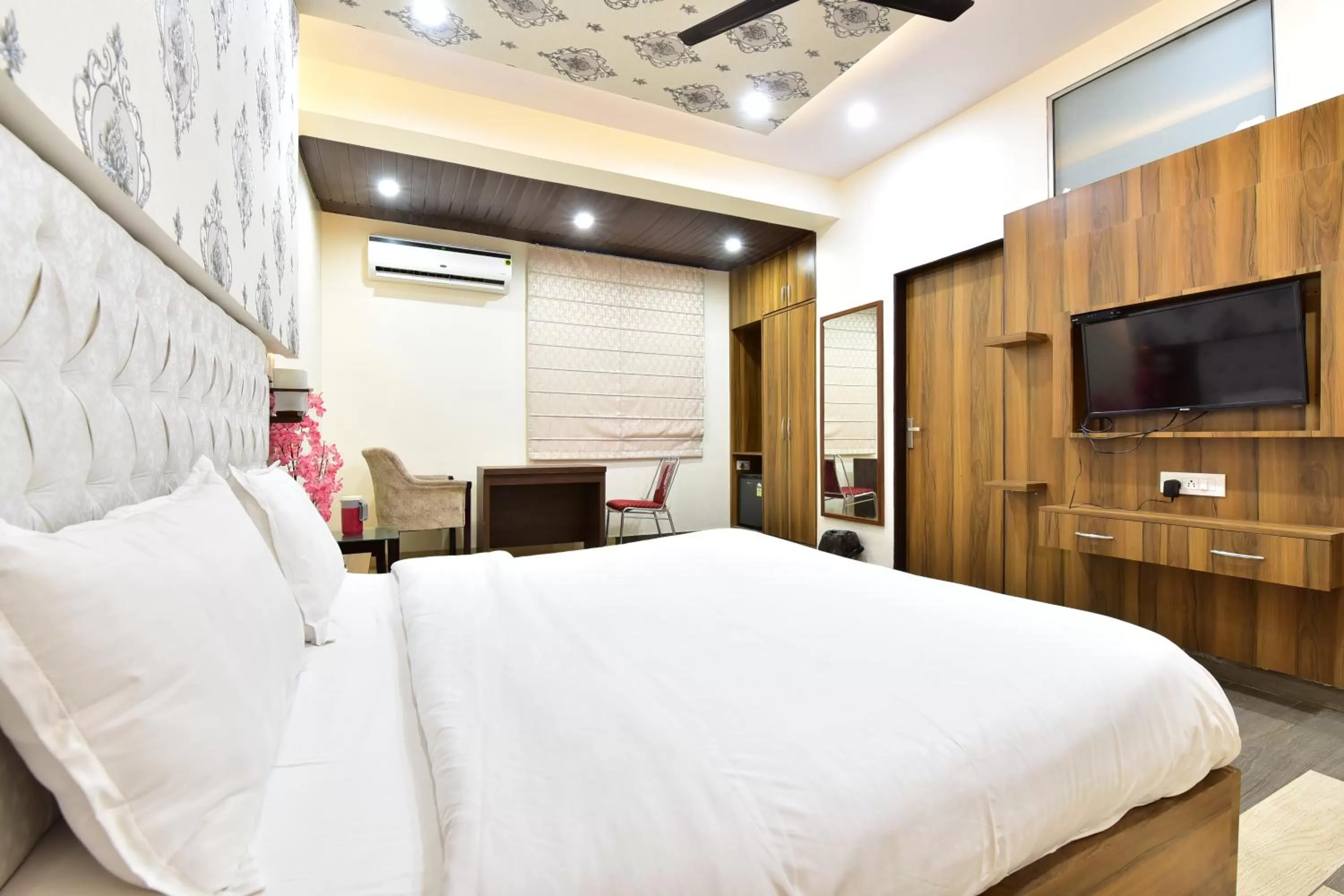 Bed in Hotel Signature Prime Vaishali Nagar Jaipur