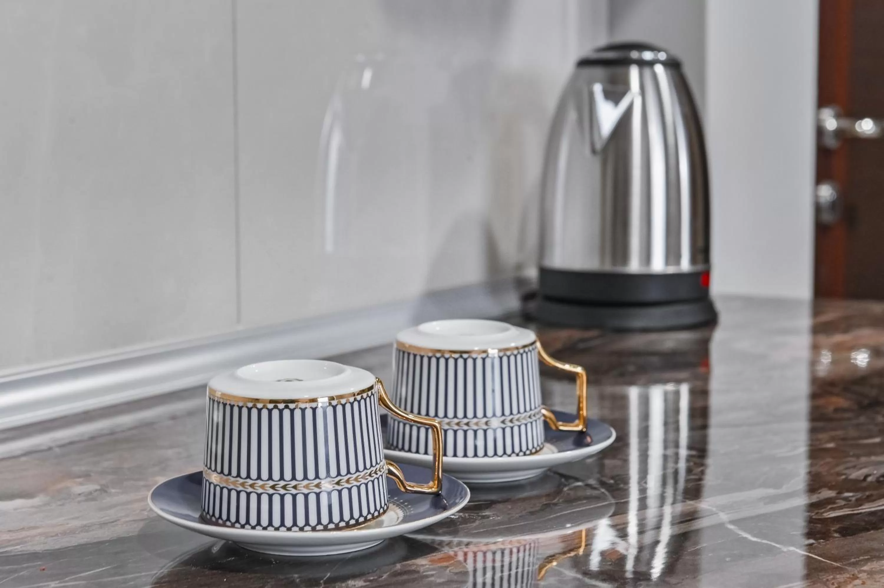 Kitchen or kitchenette in Garni Hotel Aline