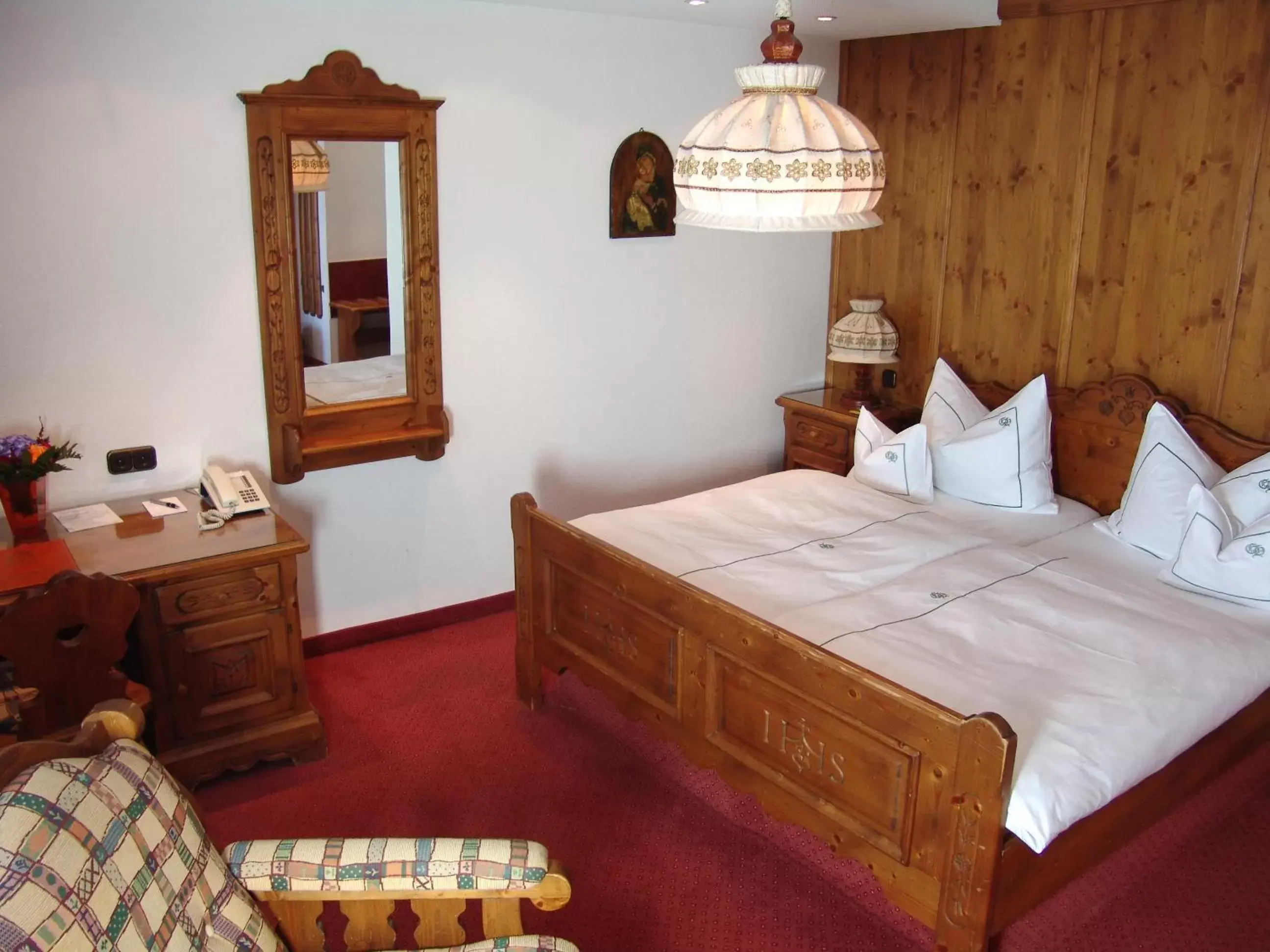 Photo of the whole room, Bed in Hotel Coellner Hof