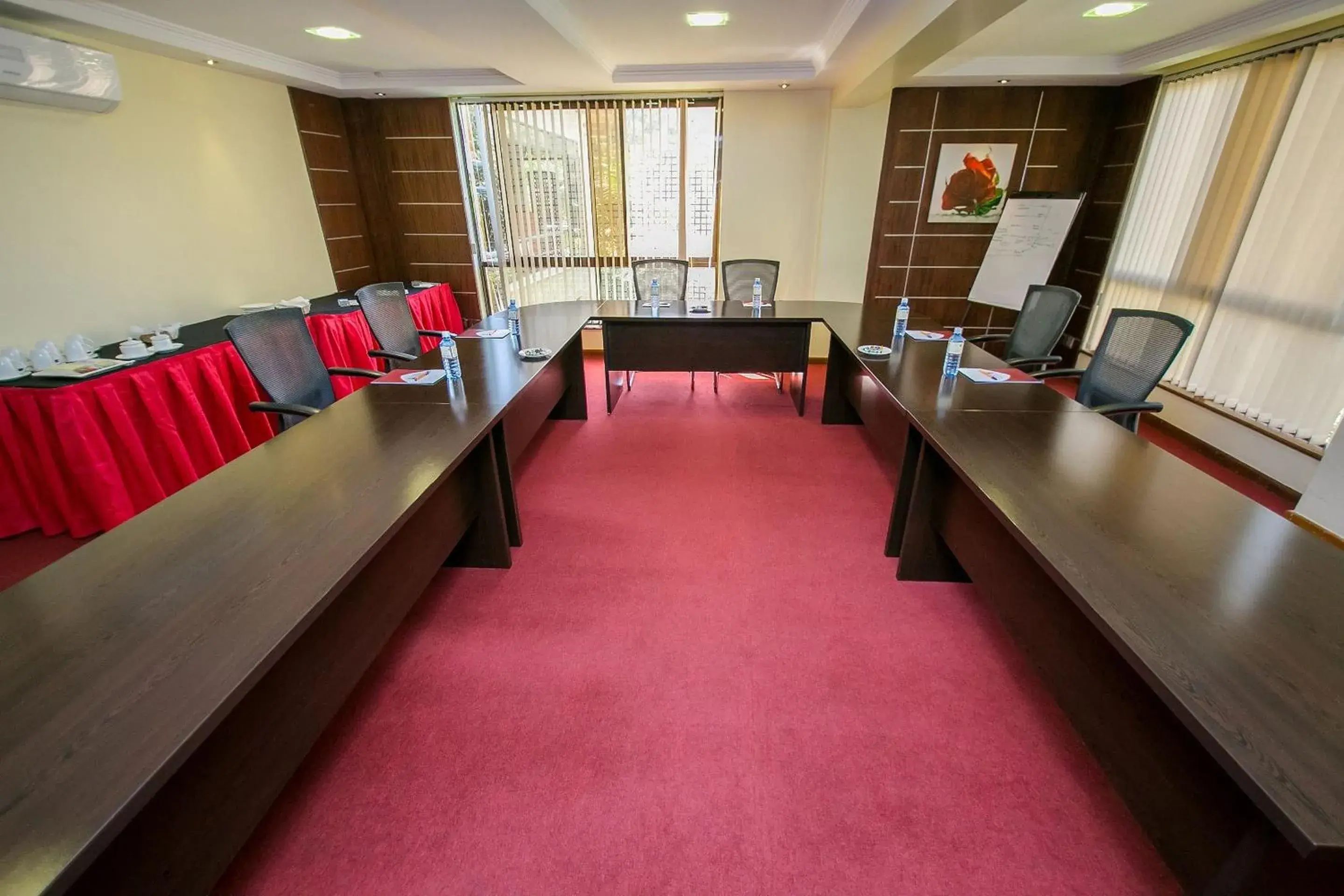 Meeting/conference room in Waridi Paradise Hotel and Suites