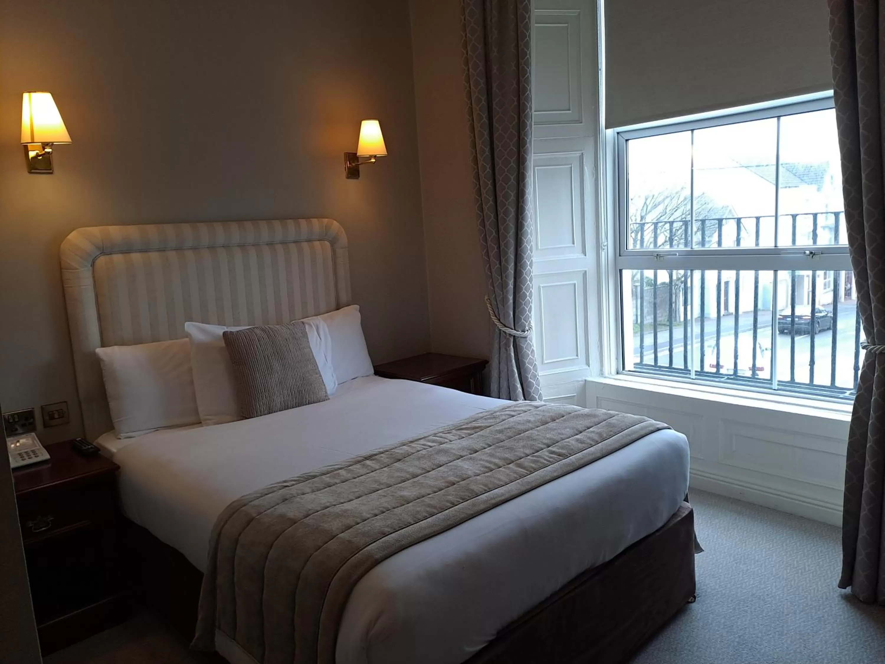 Standard Single Room - single occupancy in The Western Hotel