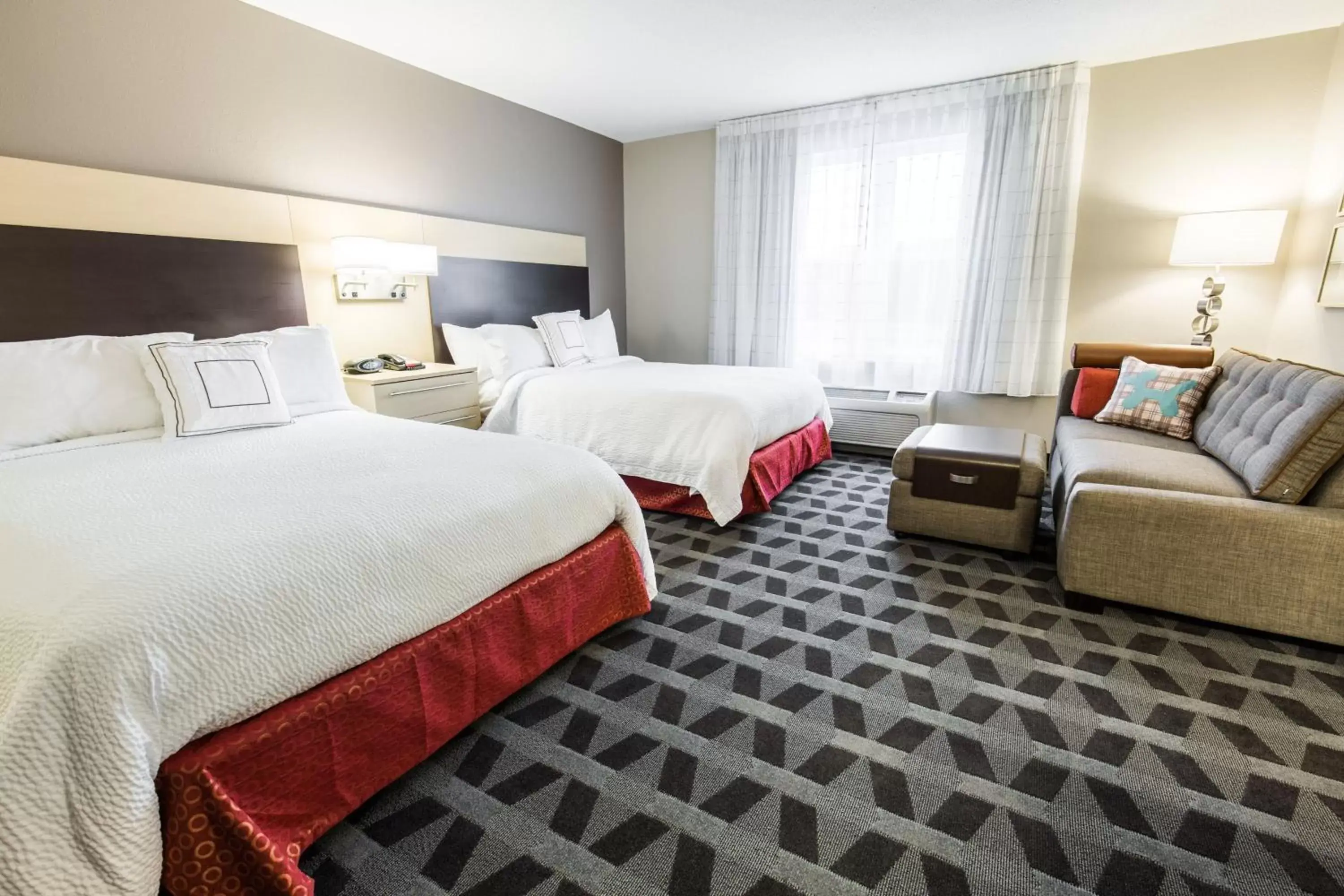 Bedroom, Bed in TownePlace Suites by Marriott Gilford