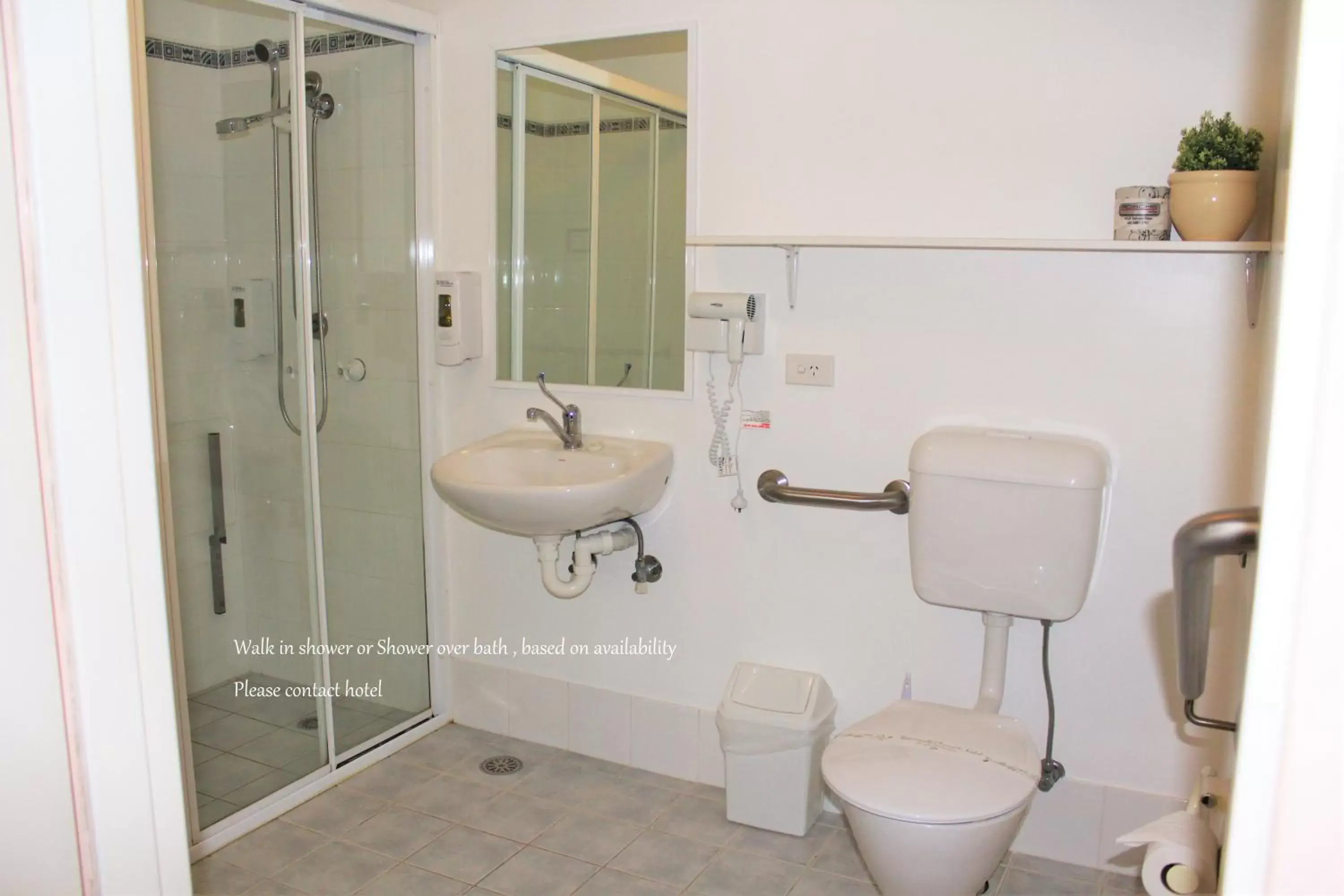 Bathroom in Panorama Jindabyne