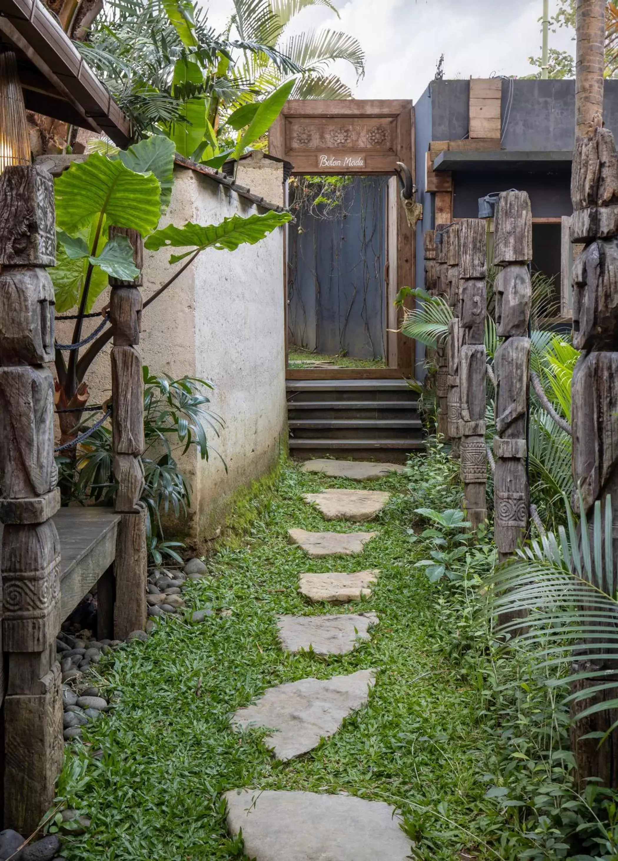 Facade/entrance in Blue Karma Dijiwa Ubud