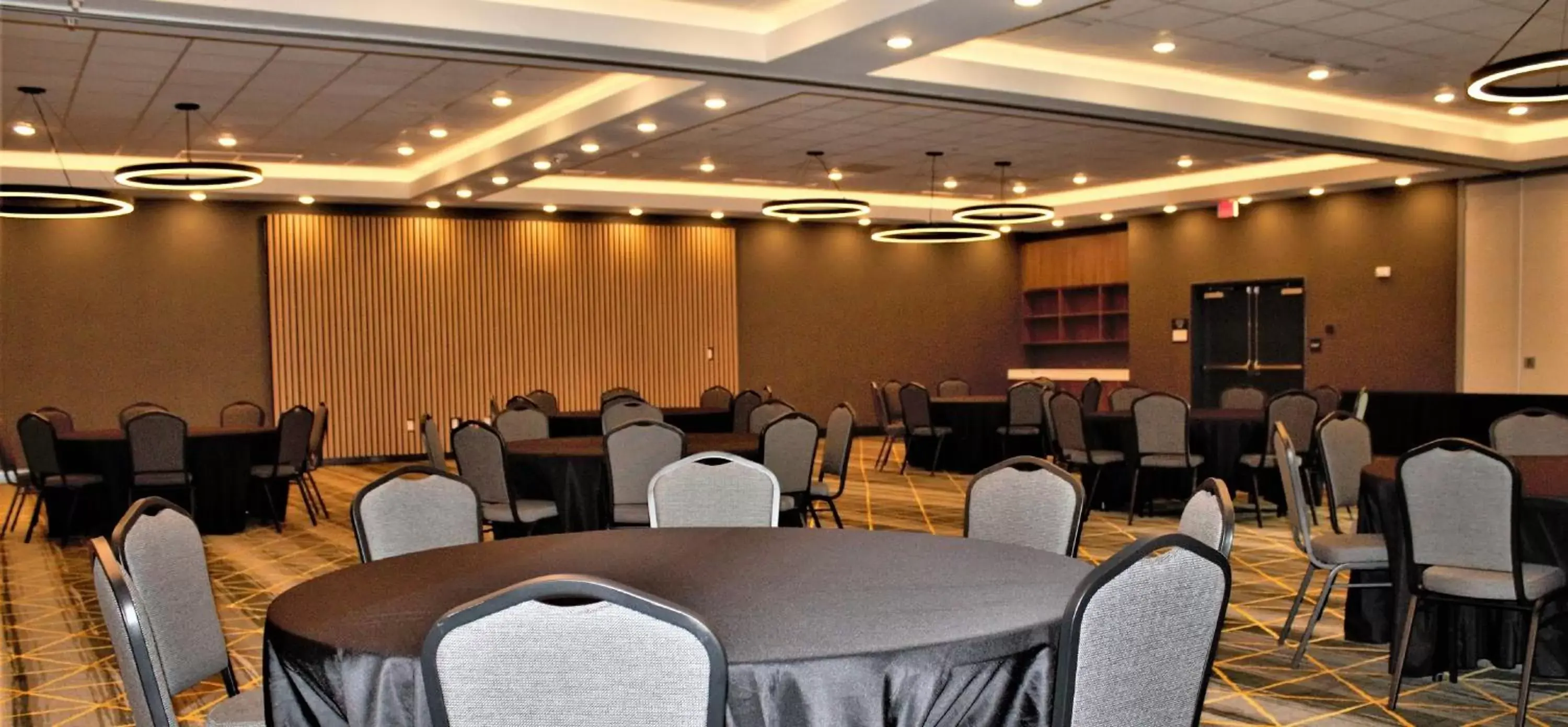 Banquet/Function facilities, Restaurant/Places to Eat in Holiday Inn - Fort Worth - Alliance, an IHG Hotel