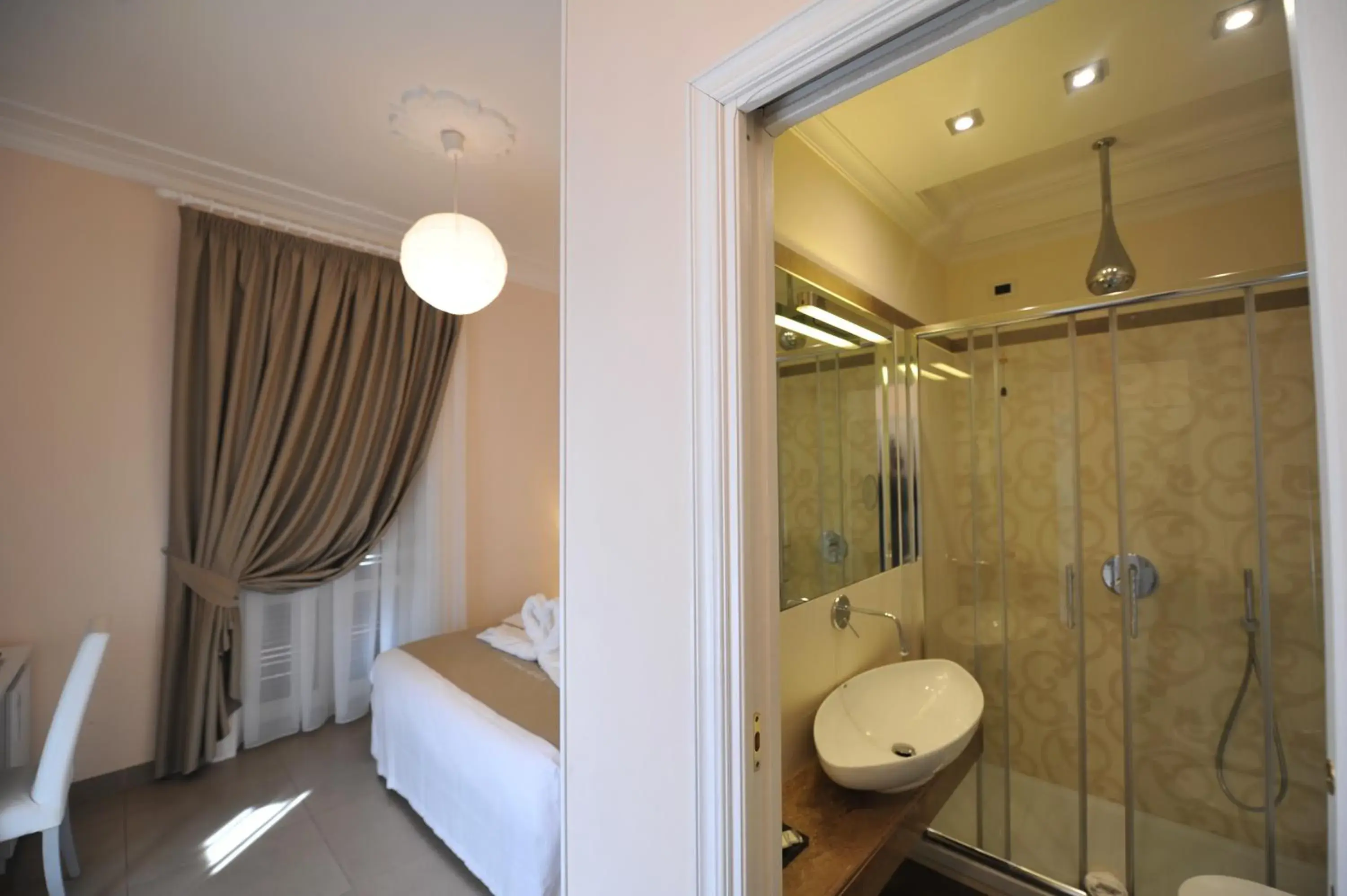Photo of the whole room, Bathroom in Villa Zaccardi