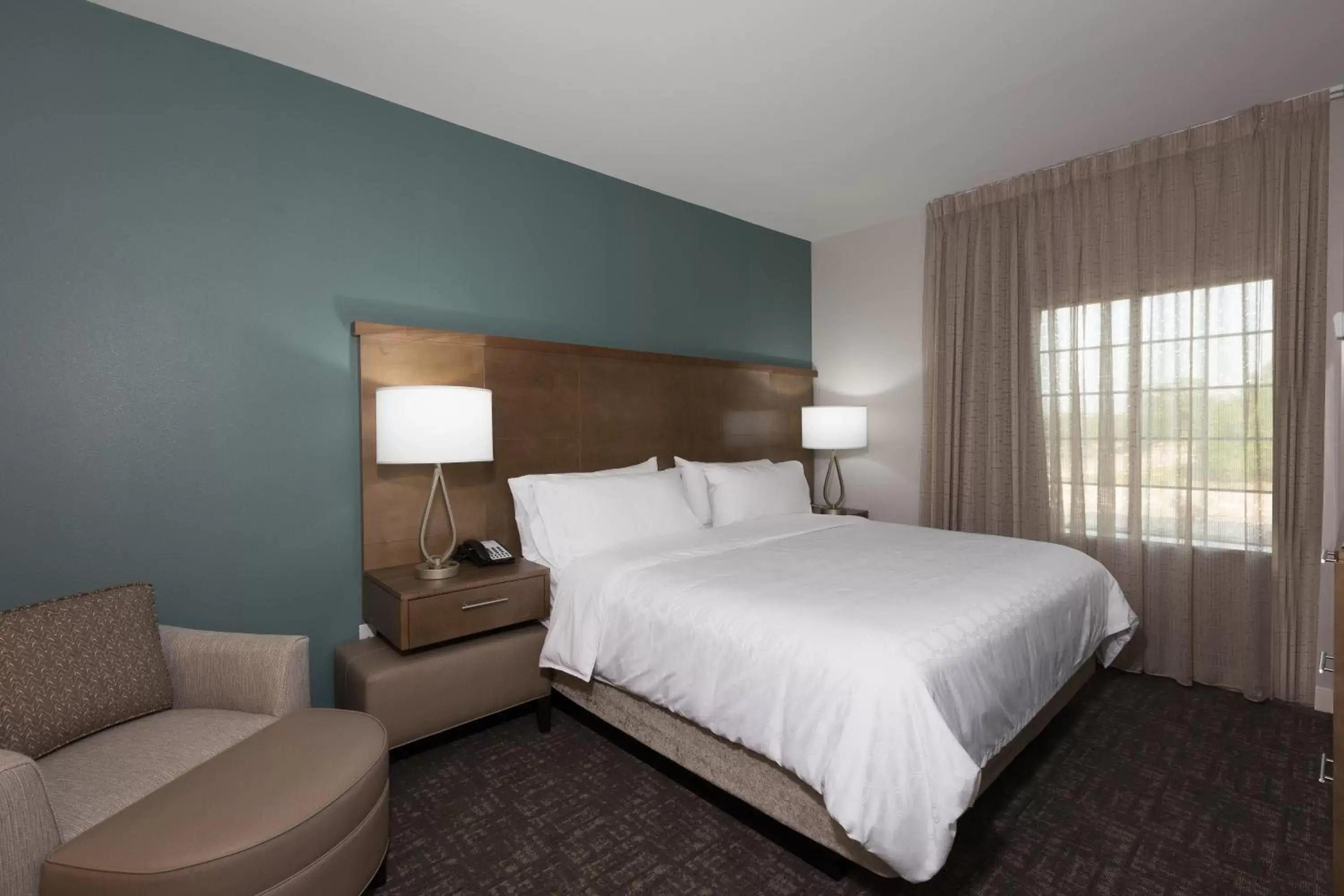 Photo of the whole room, Bed in Staybridge Suites - Lake Jackson by IHG Photo of the whole room, Bed in Staybridge Suites - Lake Jackson by IHG