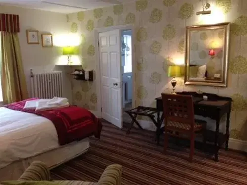 Bedroom, Bed in Hardwicke Hall Manor Hotel