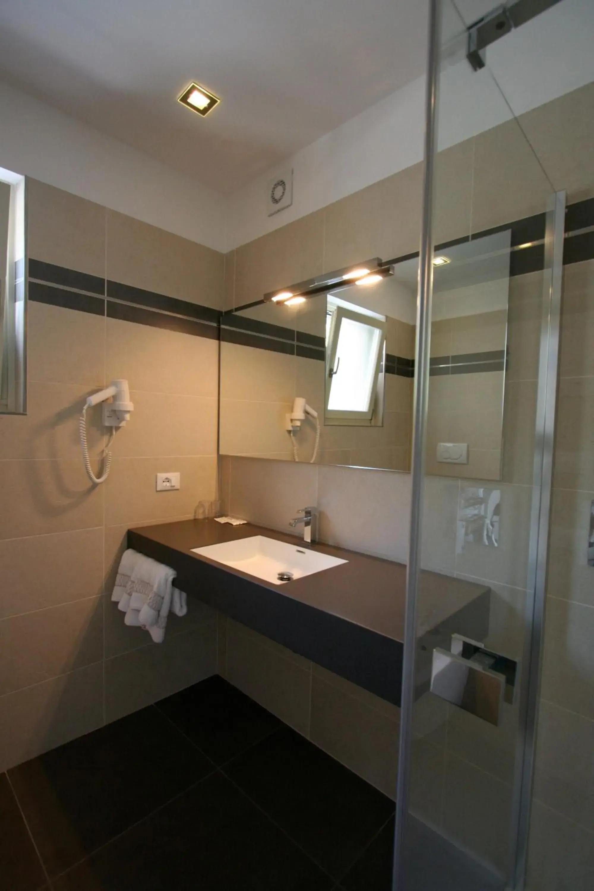 Bathroom in Hotel Vega
