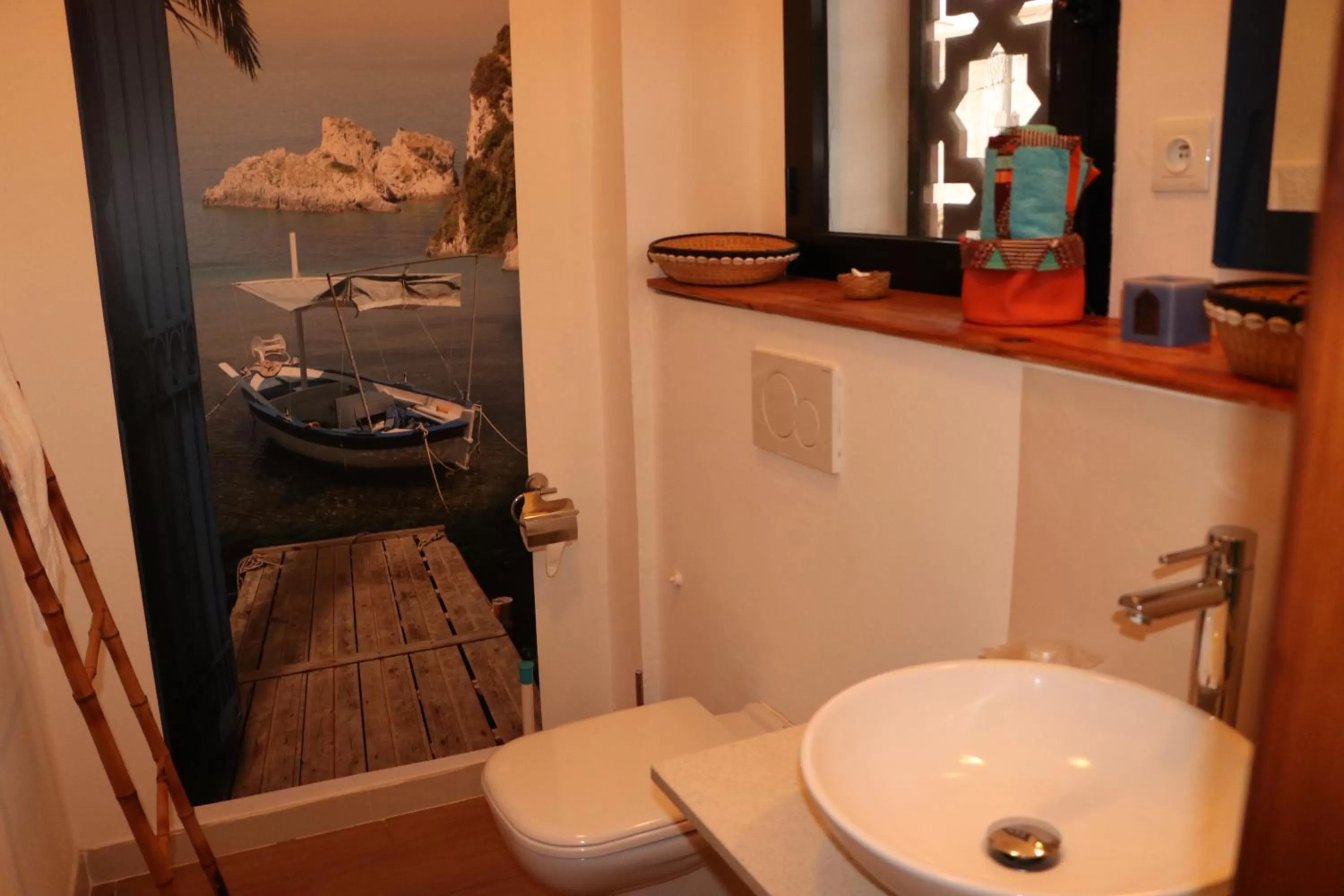 Bathroom in Nyéléni maison sahel