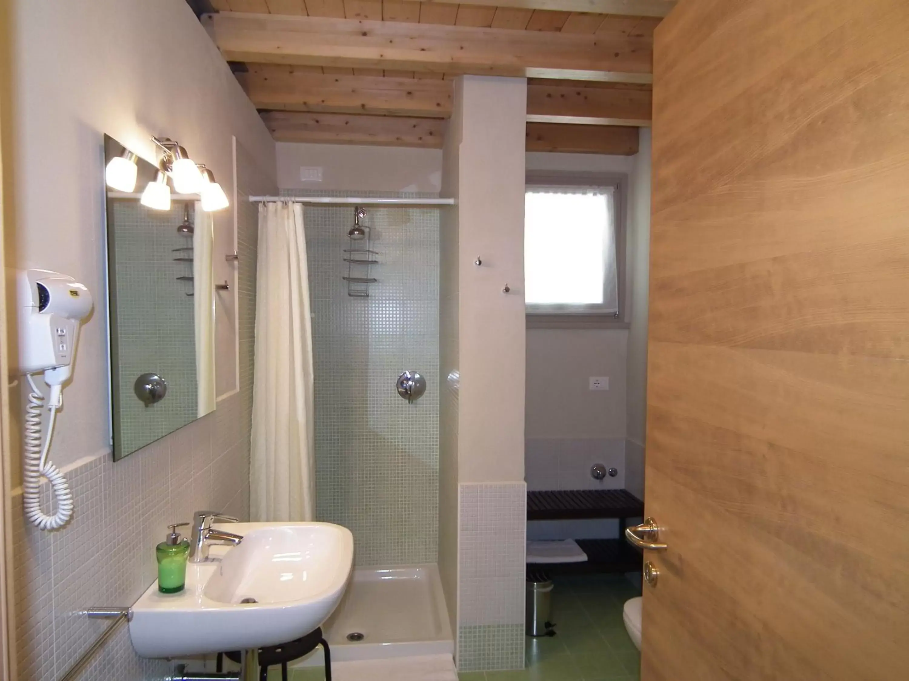 Bathroom in L'Isolo b&b e case vacanza