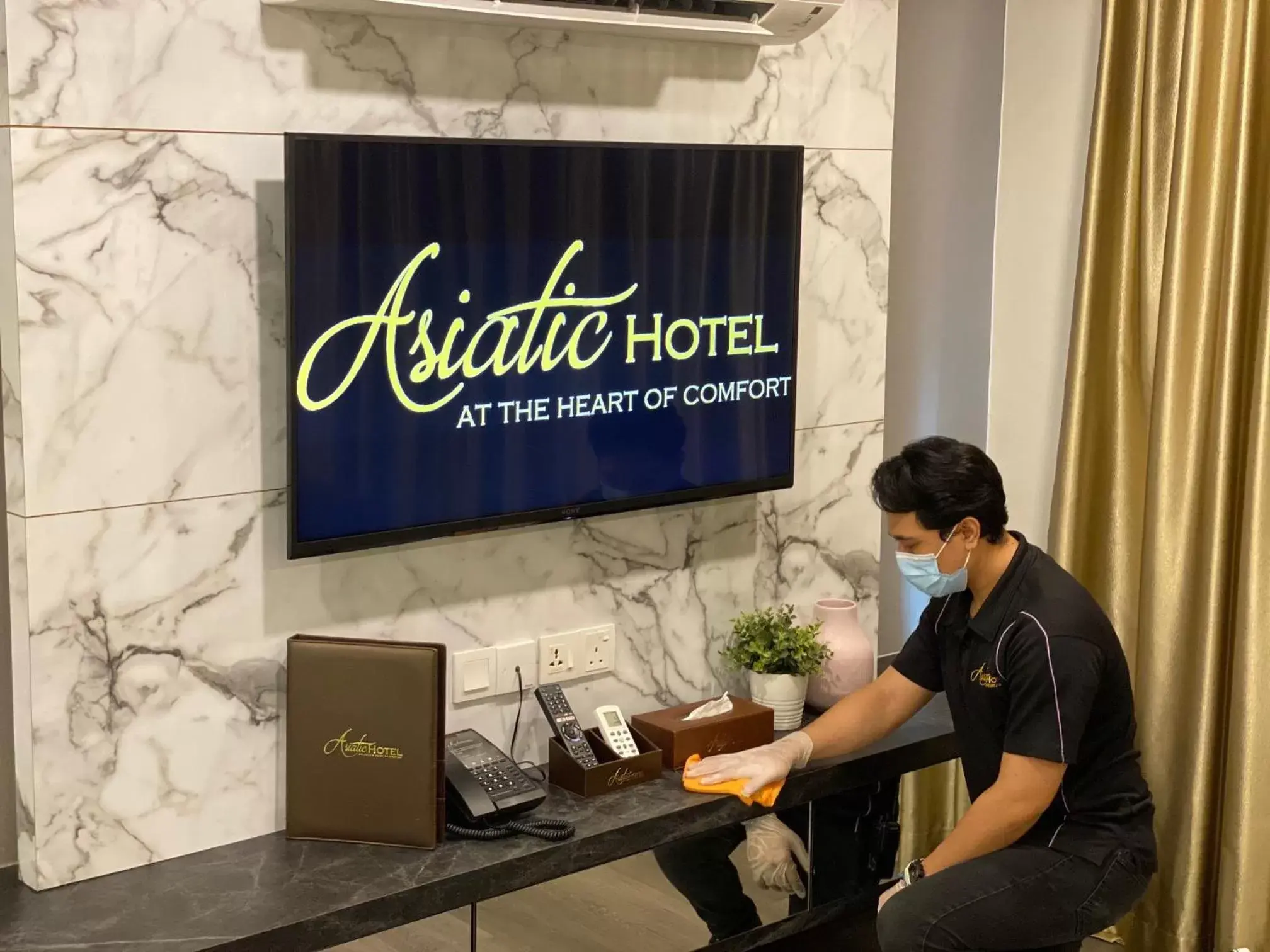 Staff in Asiatic Hotel