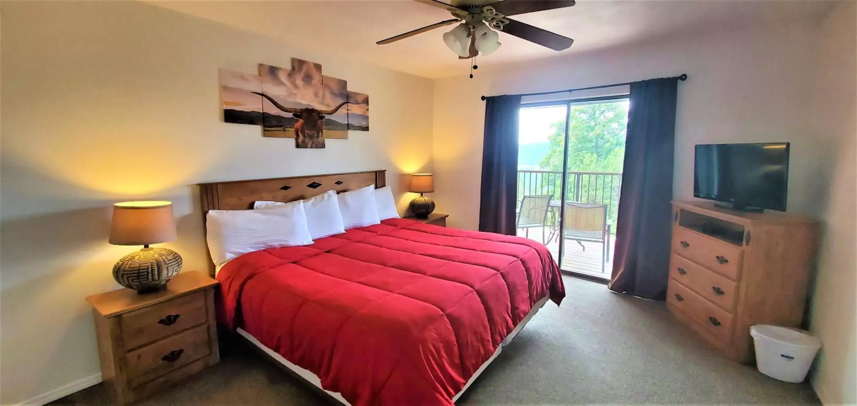 Bed in High Sierra Condominiums