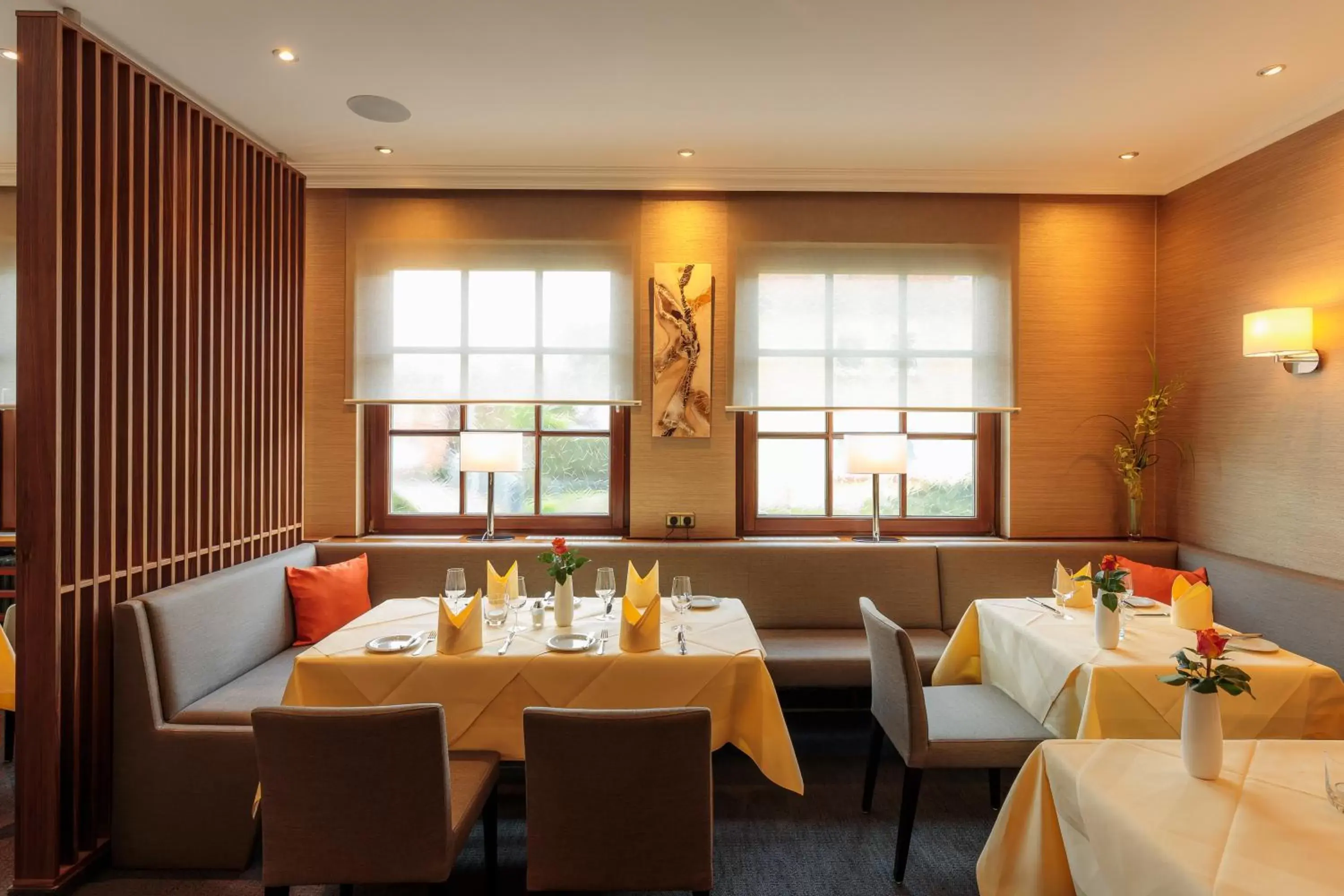 Restaurant/Places to Eat in Hotel Schaper