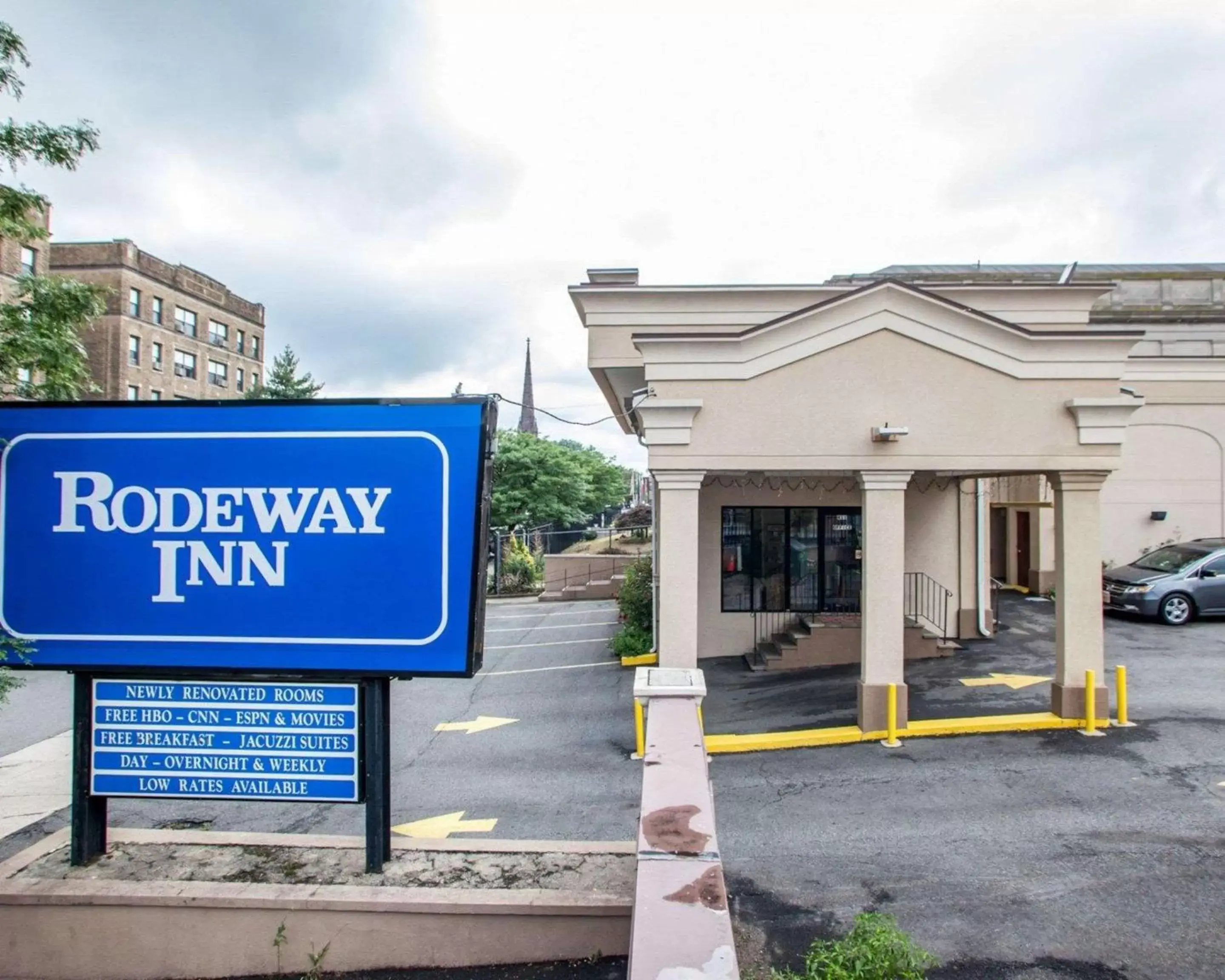 Property Building in Rodeway Inn Paterson New Jersey