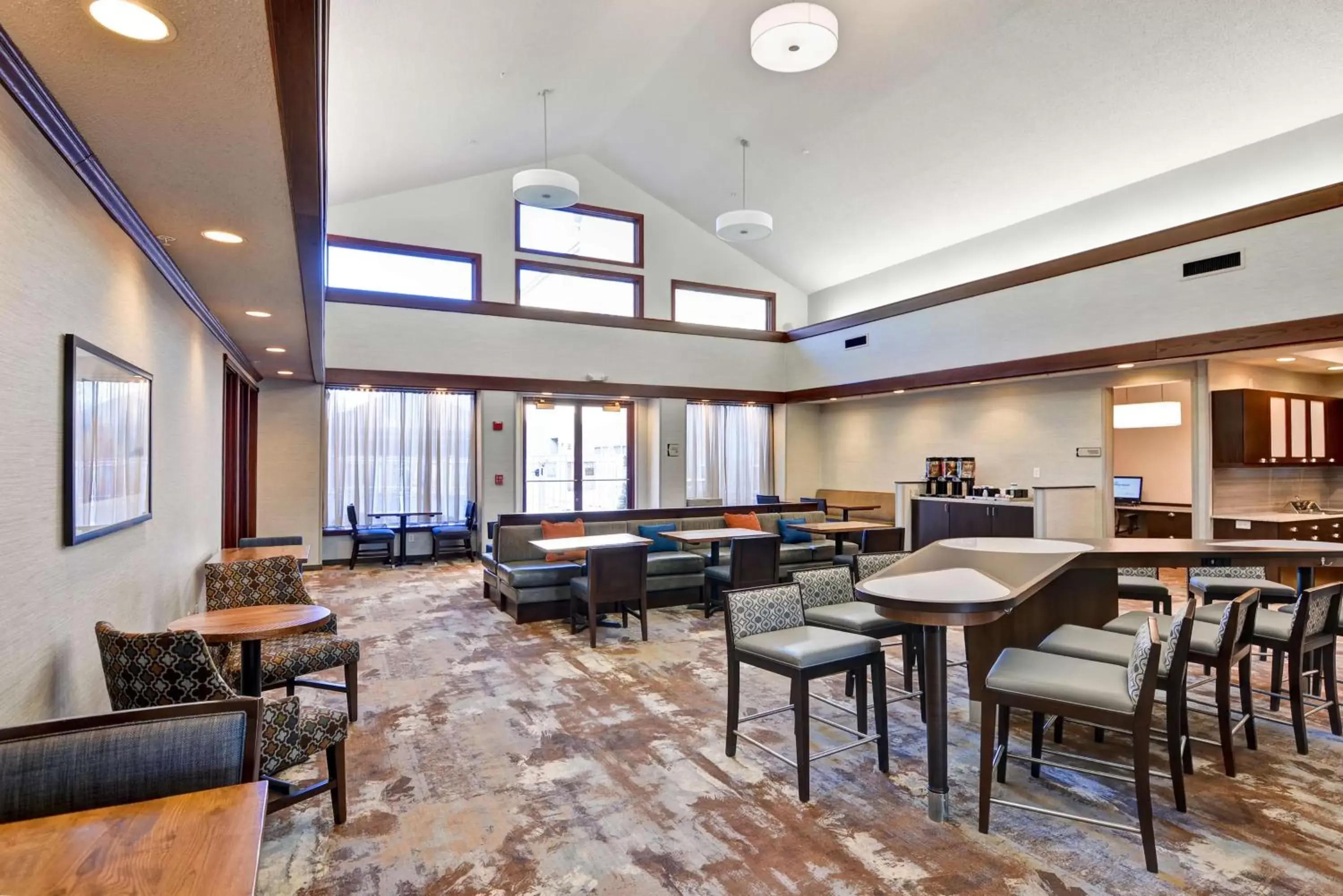 Lobby or reception, Restaurant/Places to Eat in Homewood Suites by Hilton Kansas City/Overland Park