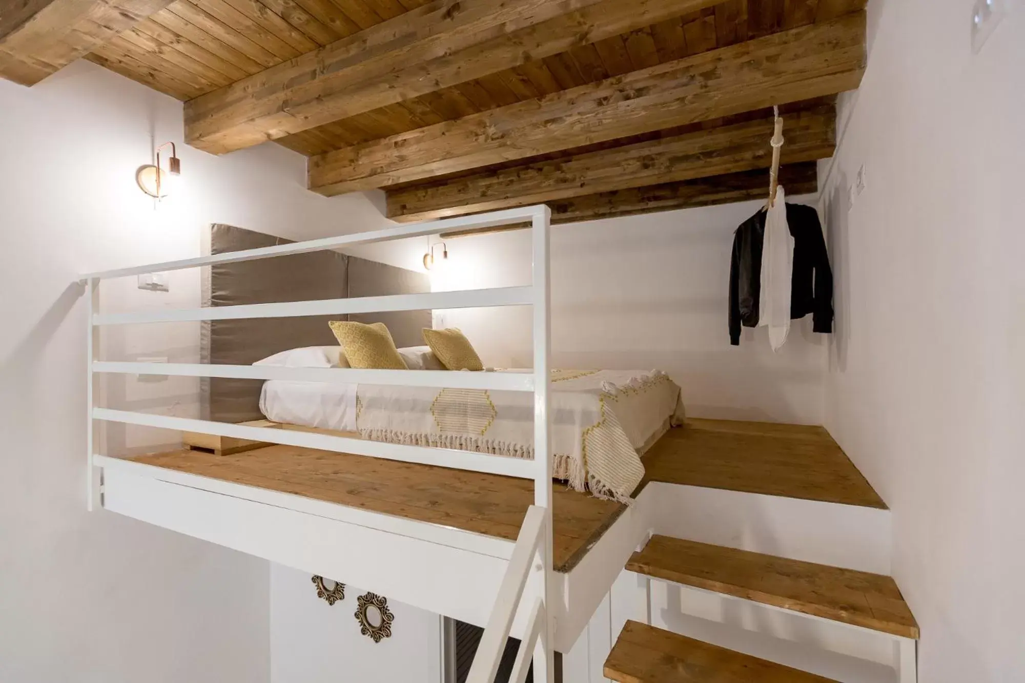 Photo of the whole room, Bunk Bed in Ortigia Boutique Palace