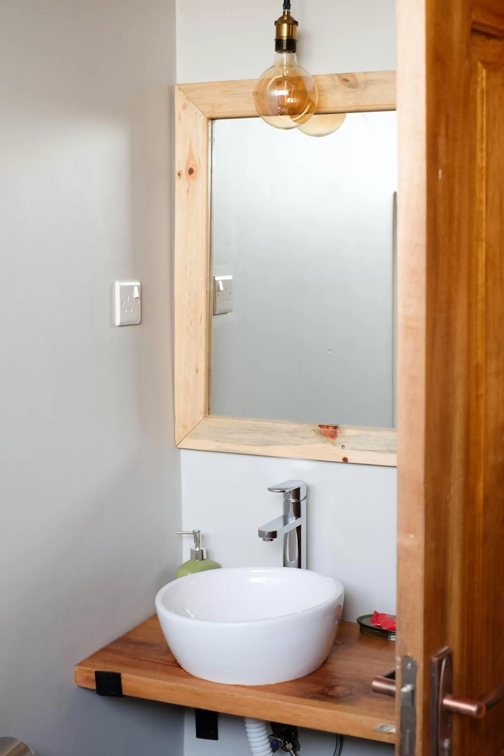 Bathroom in Nile Front Cottages