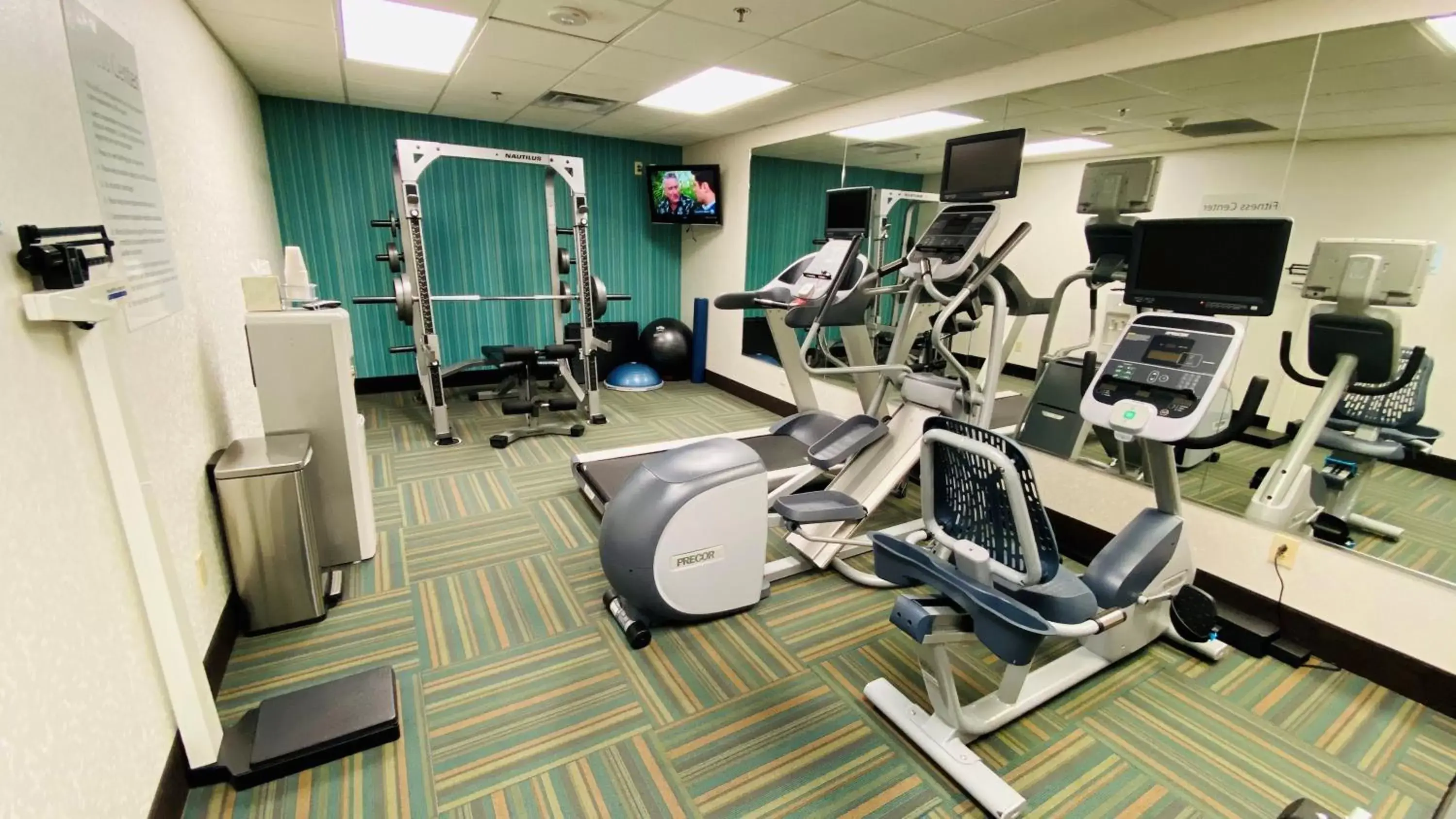 Fitness centre/facilities, Fitness Center/Facilities in Holiday Inn Express Hotel & Suites Louisville South-Hillview, an IHG Hotel