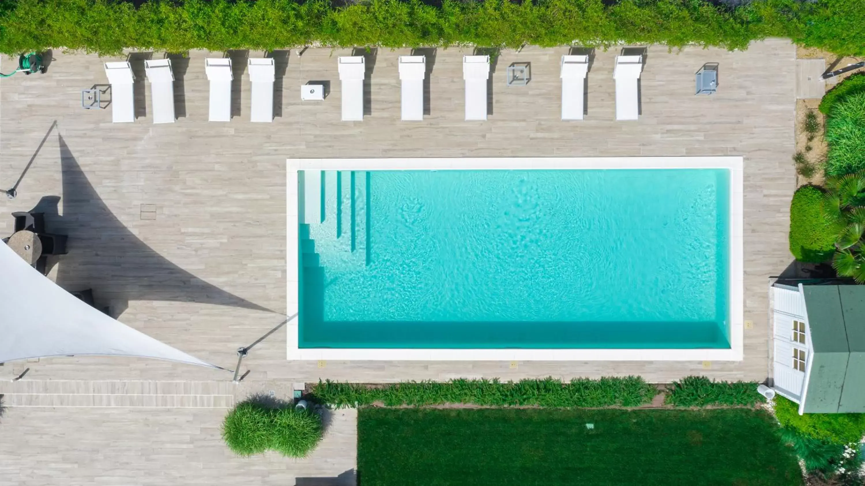 Swimming Pool in Hotel Globo