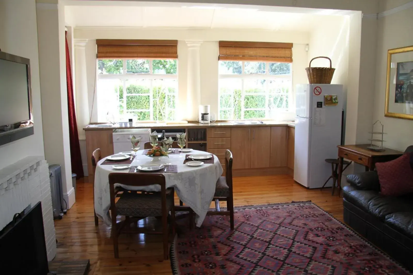 Day, Dining Area in 5 Camp Street Guesthouse & Self-catering