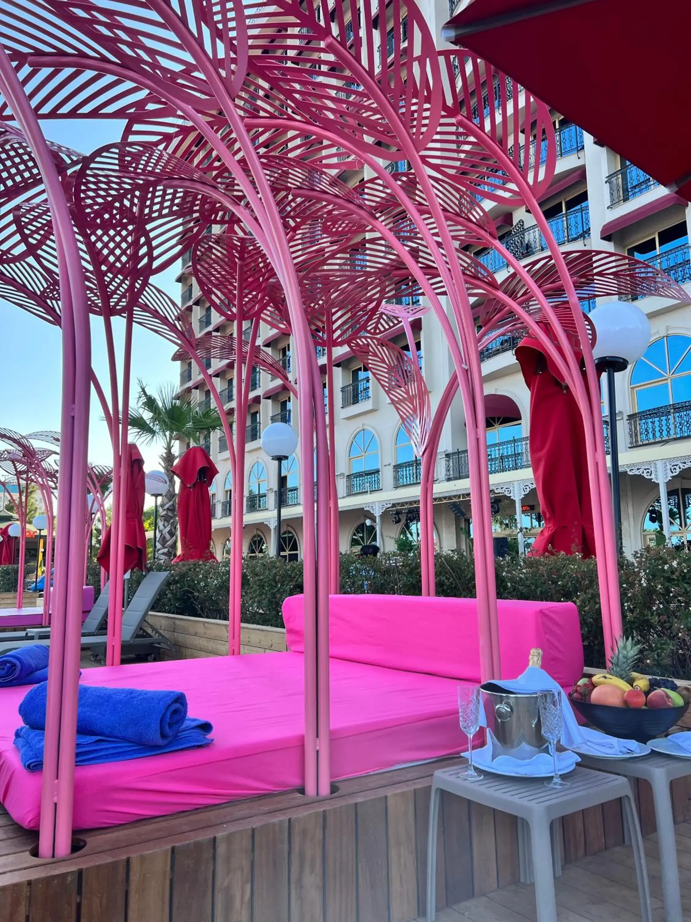 Swimming pool in Megasaray Westbeach Antalya Swimming pool in Megasaray Westbeach Antalya