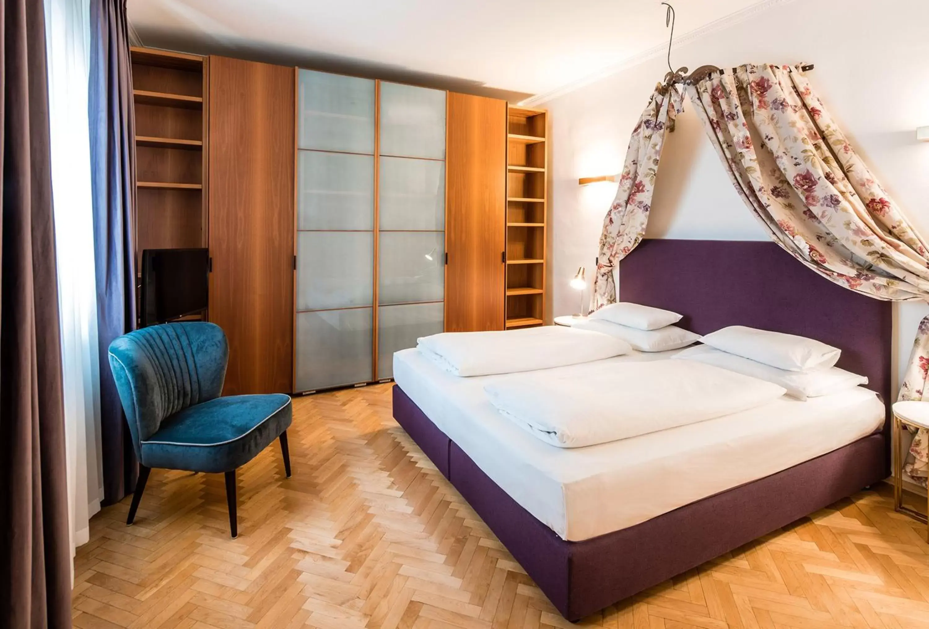 Bed in BoutiqueHotel Dom - Rooms & Suites