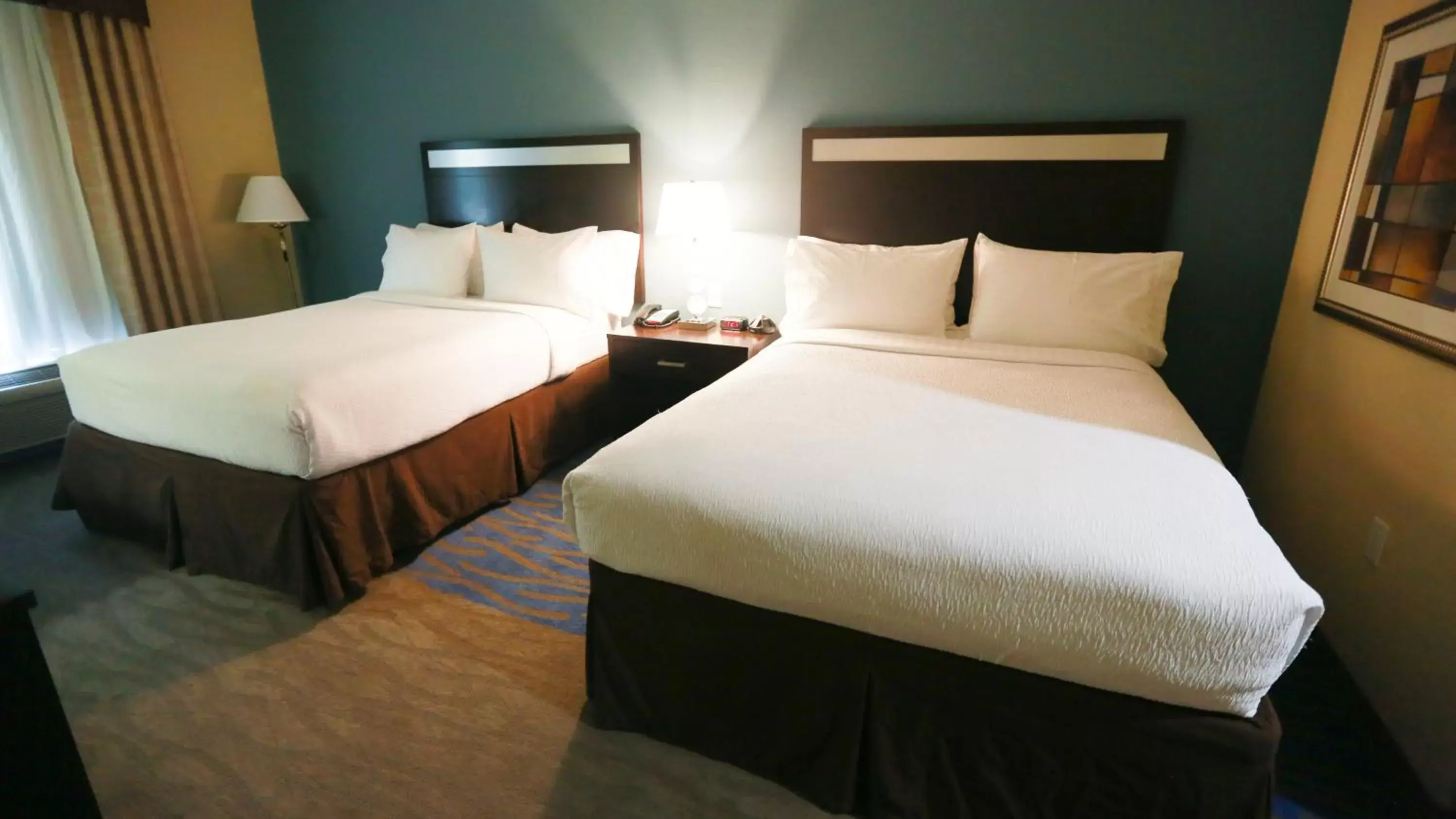 Photo of the whole room, Bed in Holiday Inn Houston-Webster, an IHG Hotel