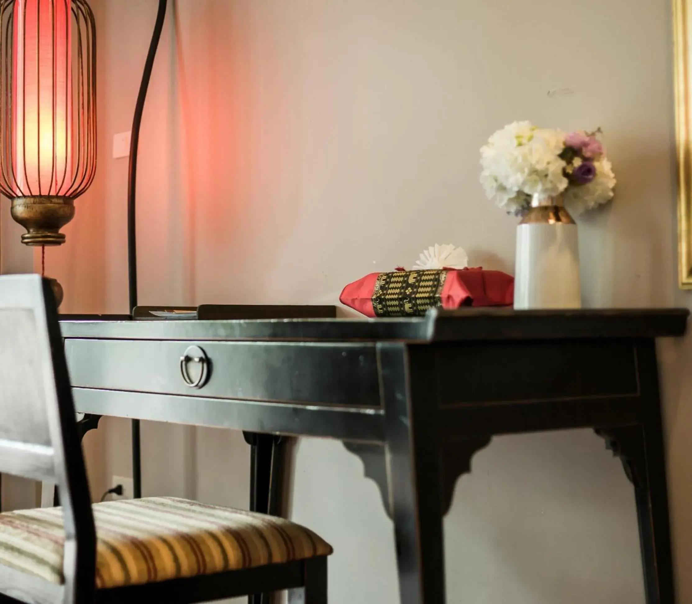 Decorative detail, Dining Area in Dor-Shada Resort By The Sea