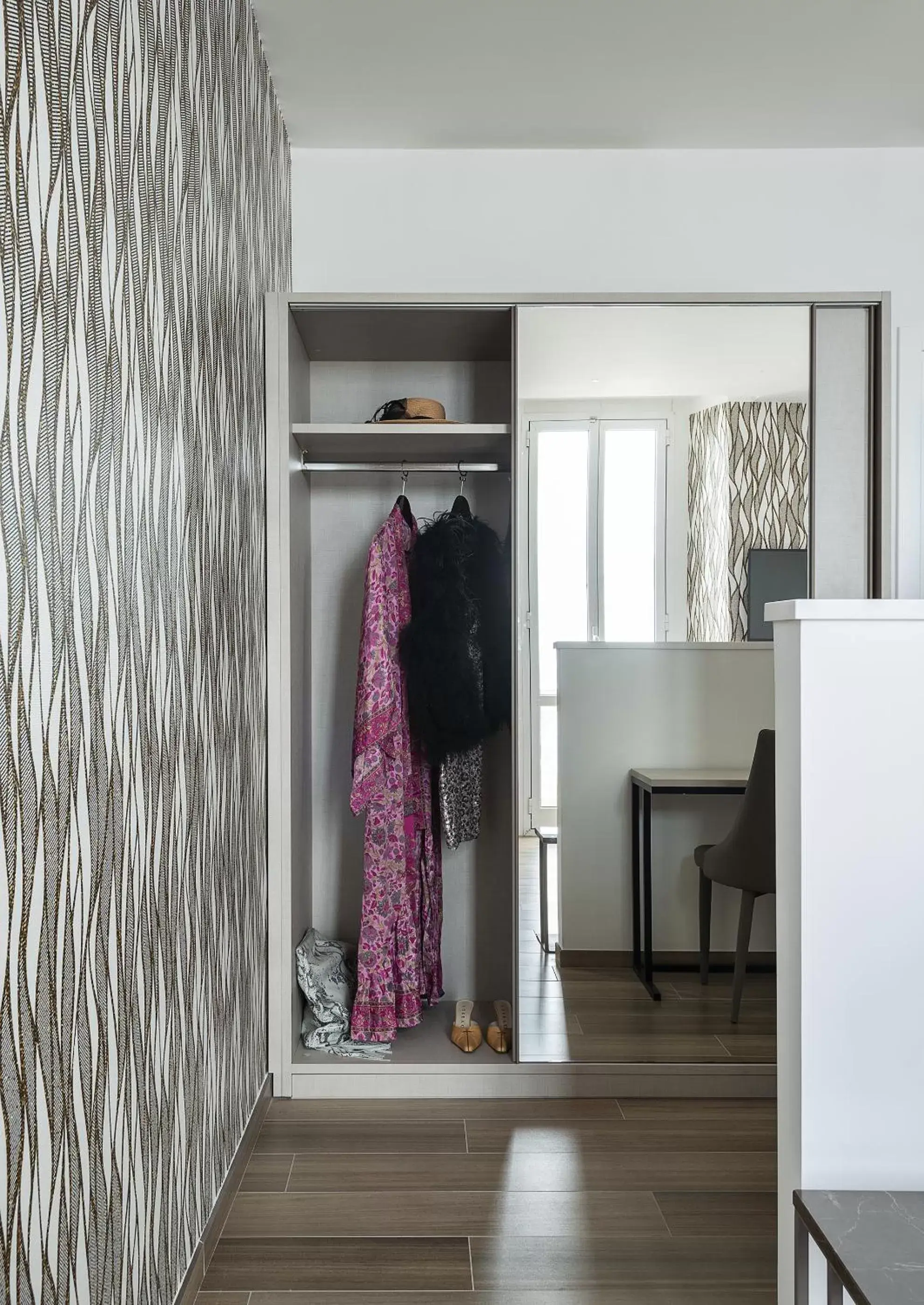 wardrobe in Sublimis Boutique Hotel Adults-Only