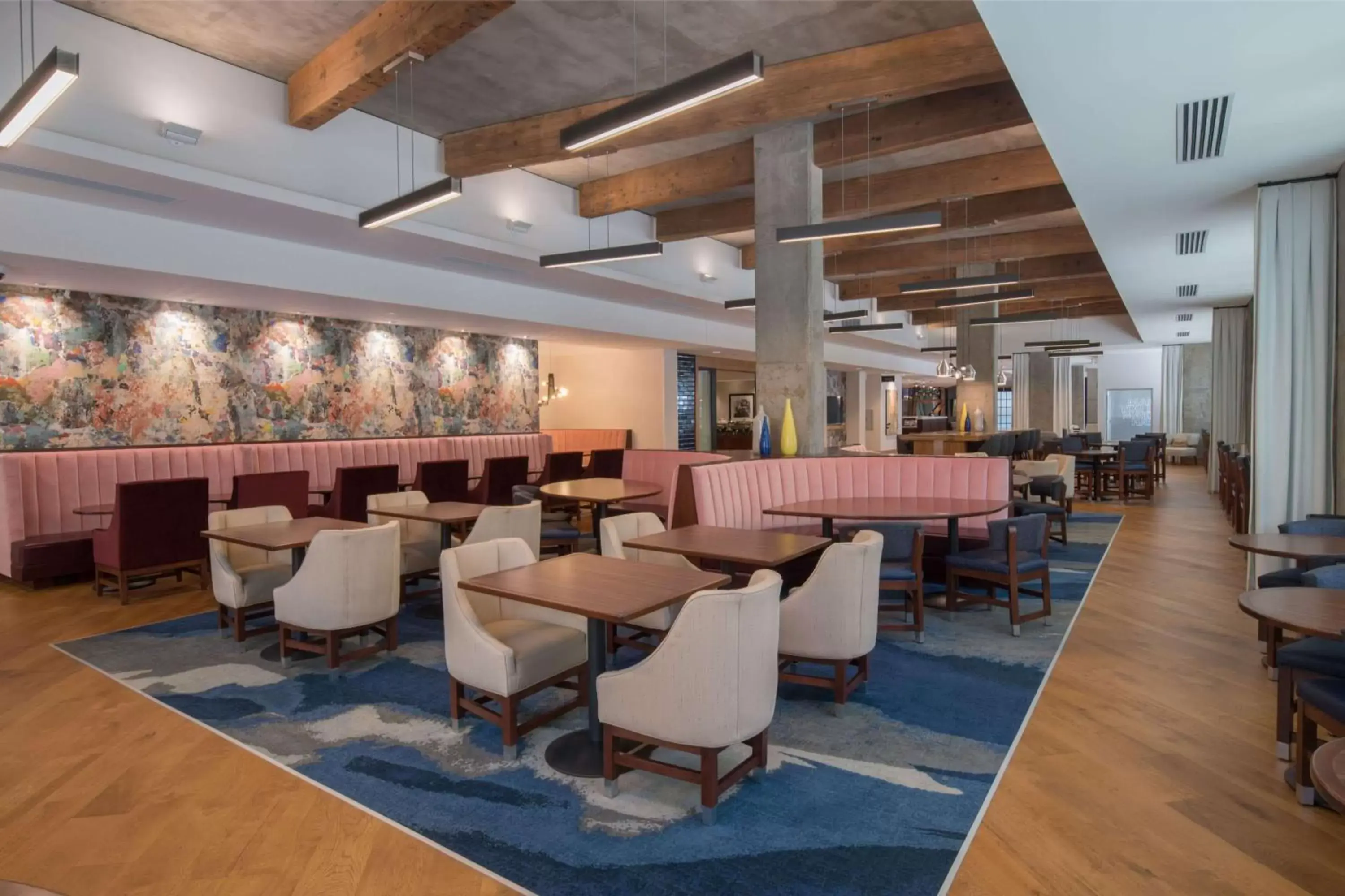 Lobby or reception, Lounge/Bar in Hampton Inn And Suites By Hilton Portland-Pearl District