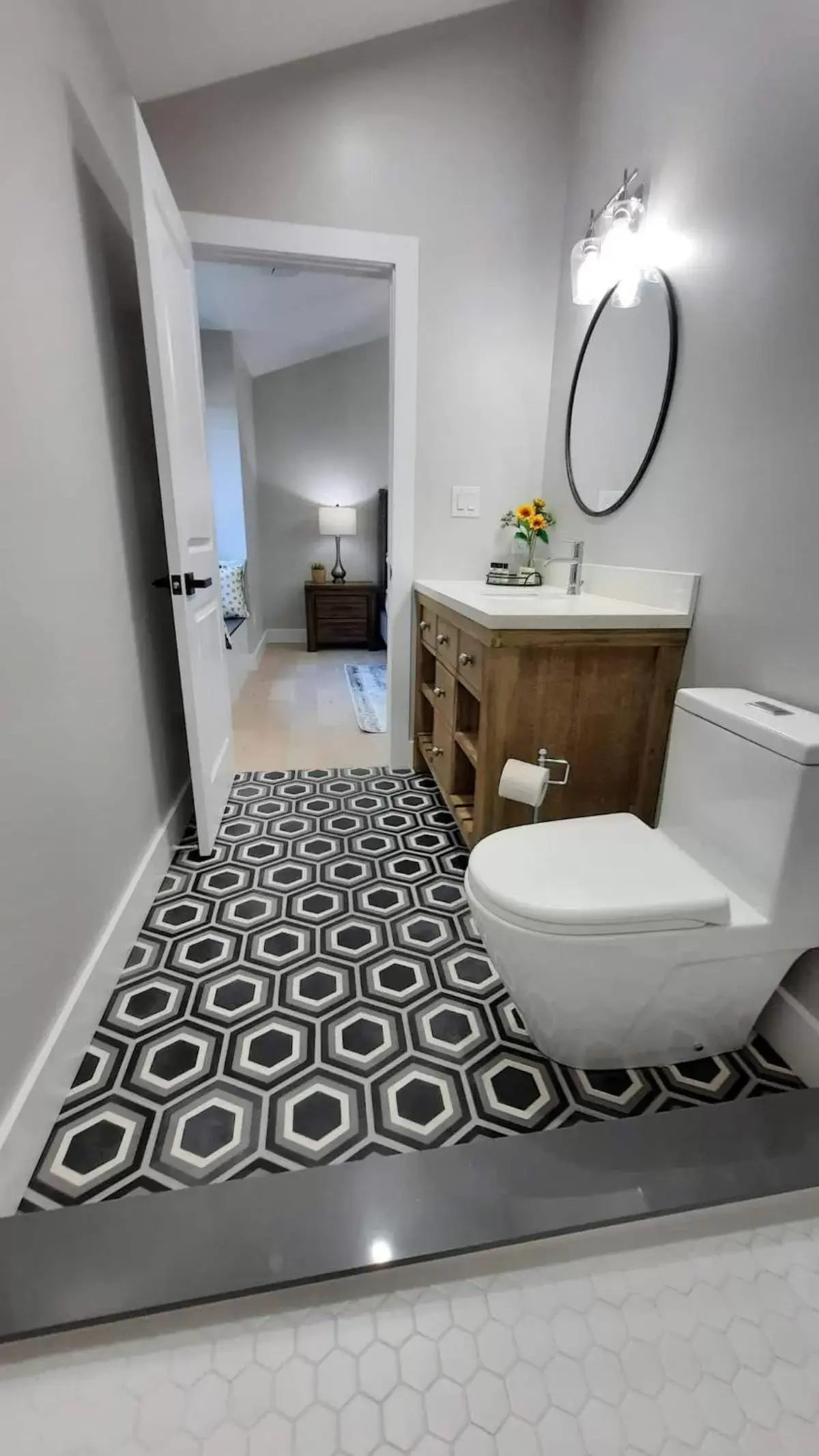 Bathroom in Inn On King Bed & Breakfast