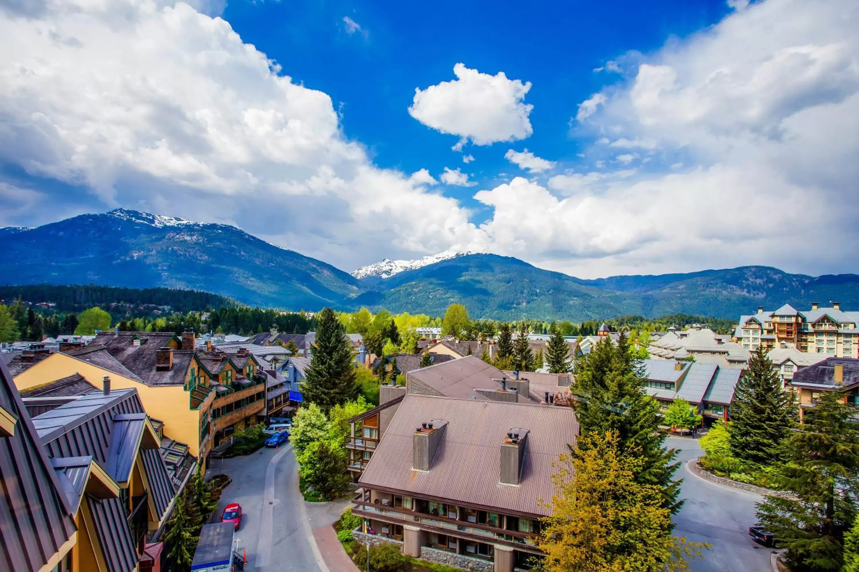 Spring, Mountain View in Sundial Hotel