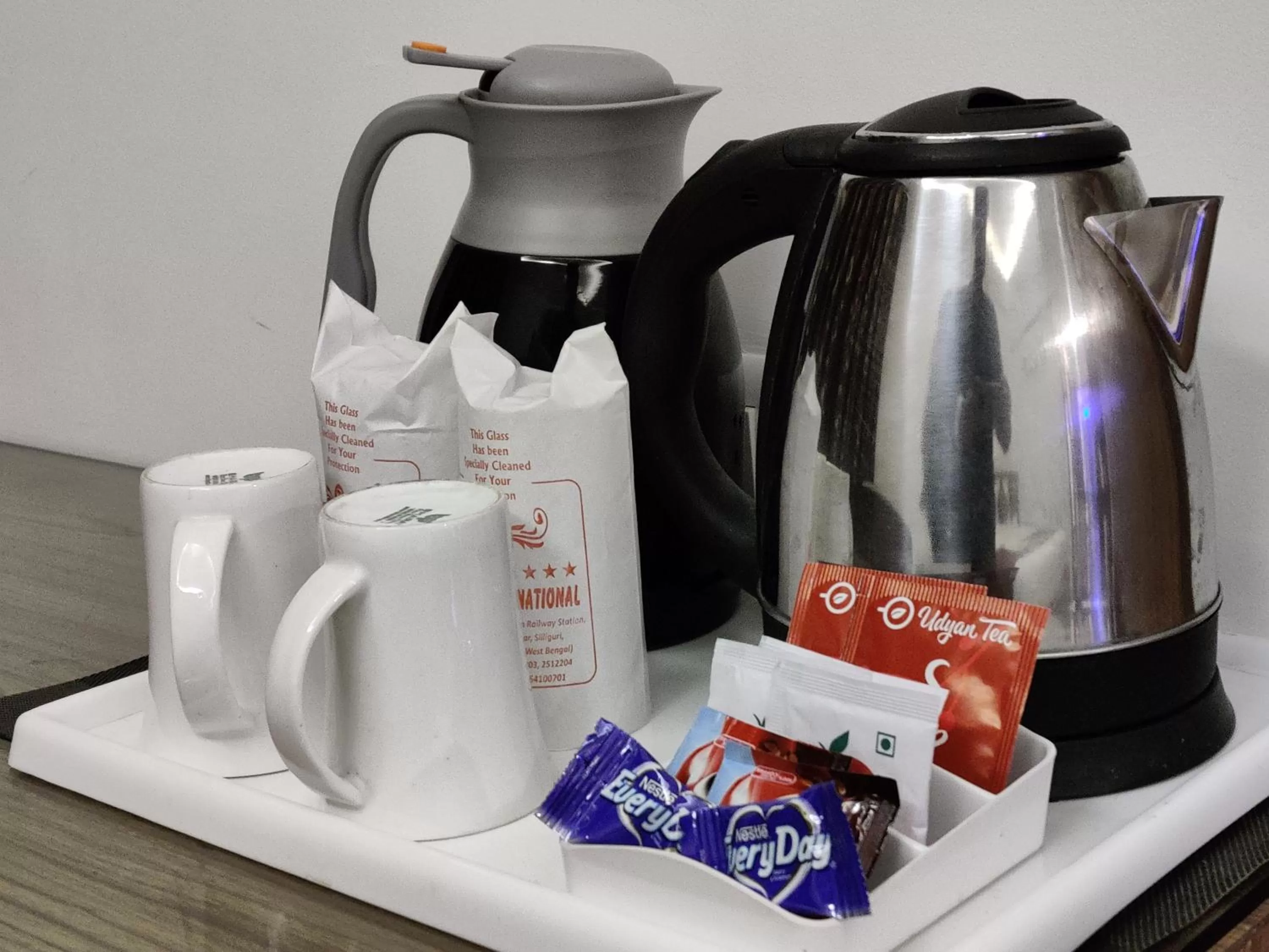 Coffee/tea facilities in Hotel Suktara International