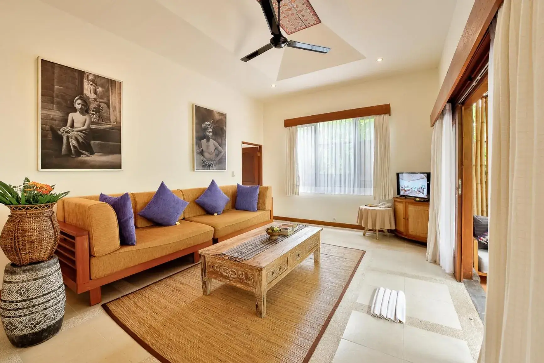 Living room, Seating Area in D'Legon Luxury Villas