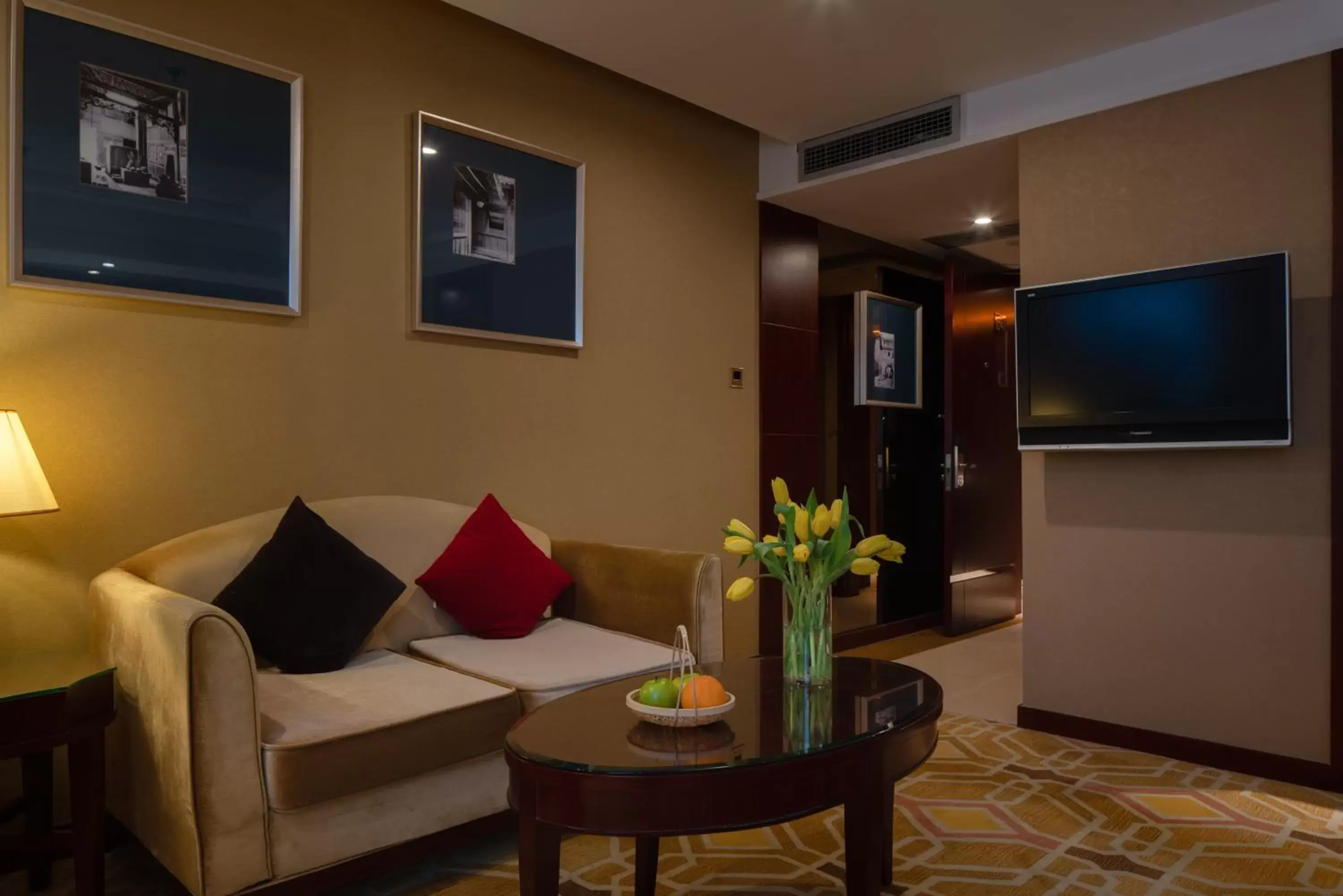 TV and multimedia, Seating Area in Chengdu Tianfu Sunshine Hotel