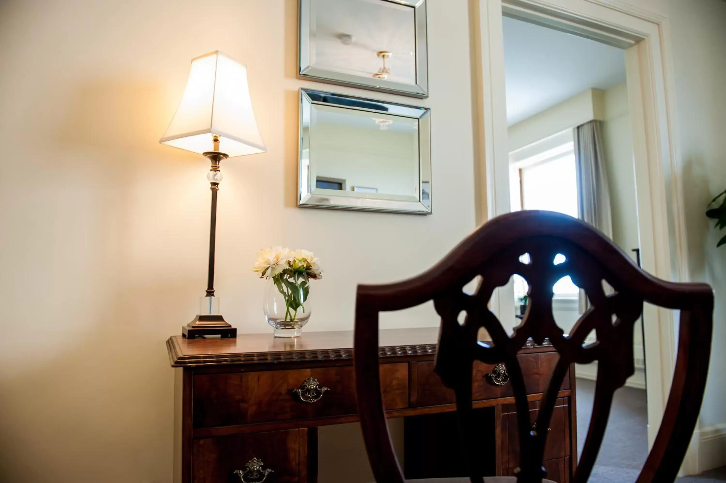 Seating area in The Inn at the Union Club of British Columbia