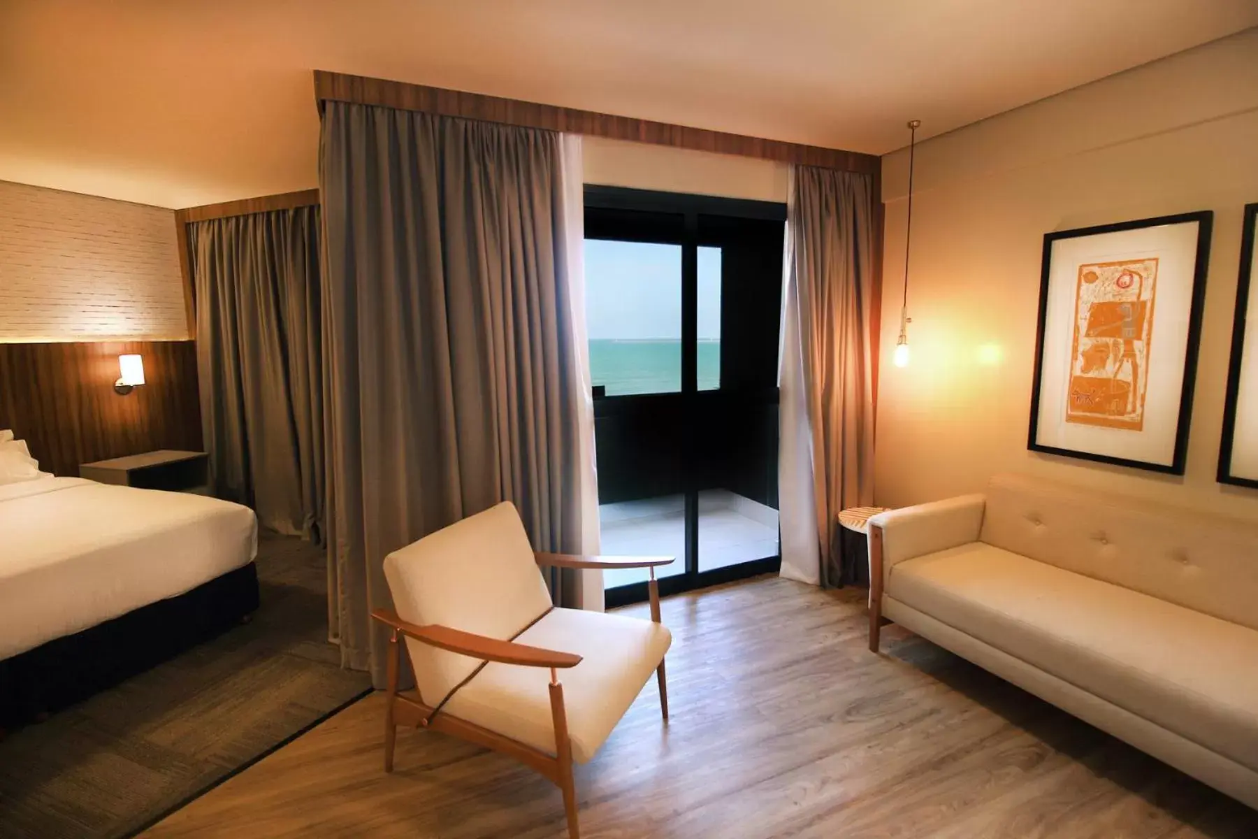 Bedroom in Holiday Inn Fortaleza, an IHG Hotel