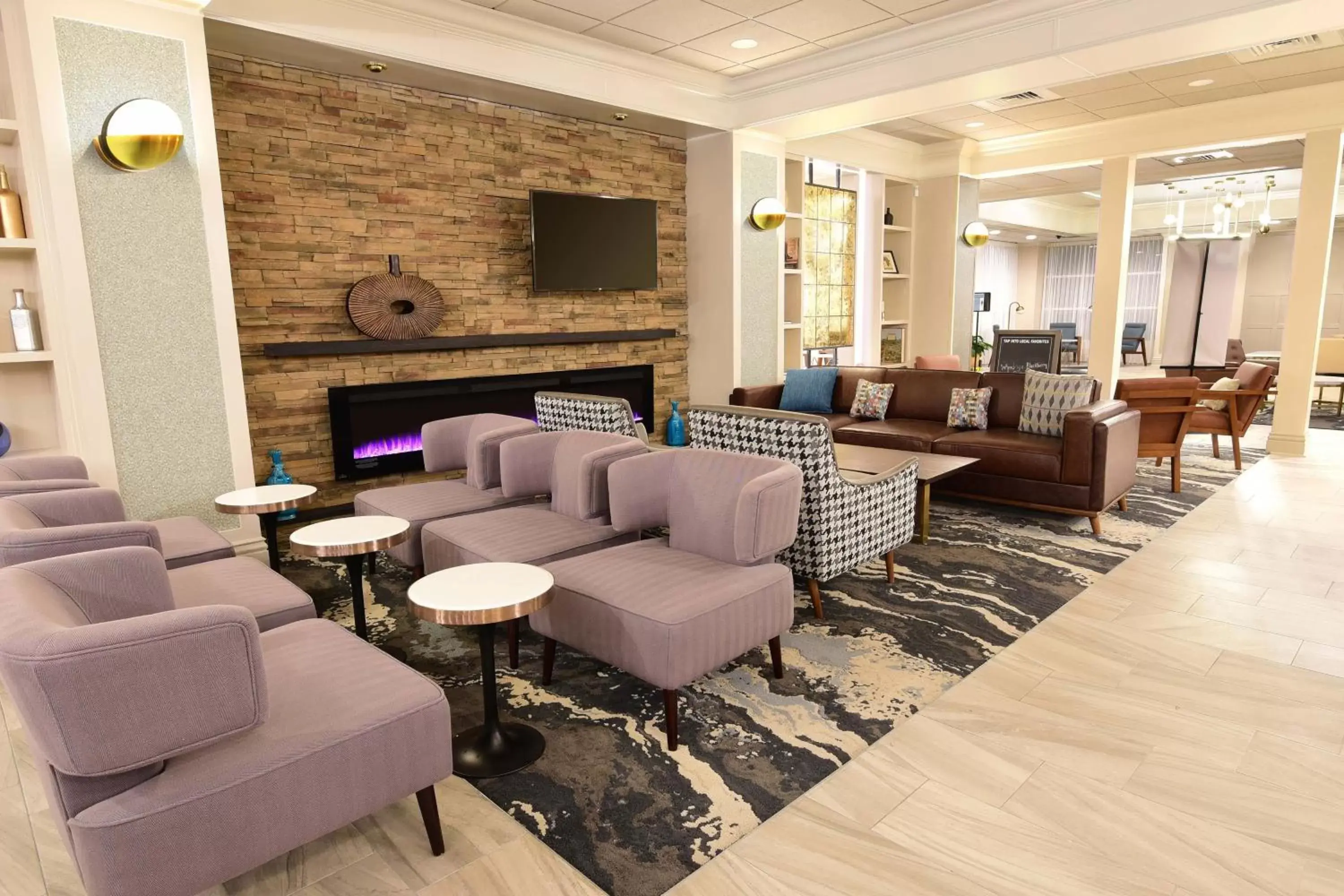 Lounge or bar, Lounge/Bar in Four Points by Sheraton York