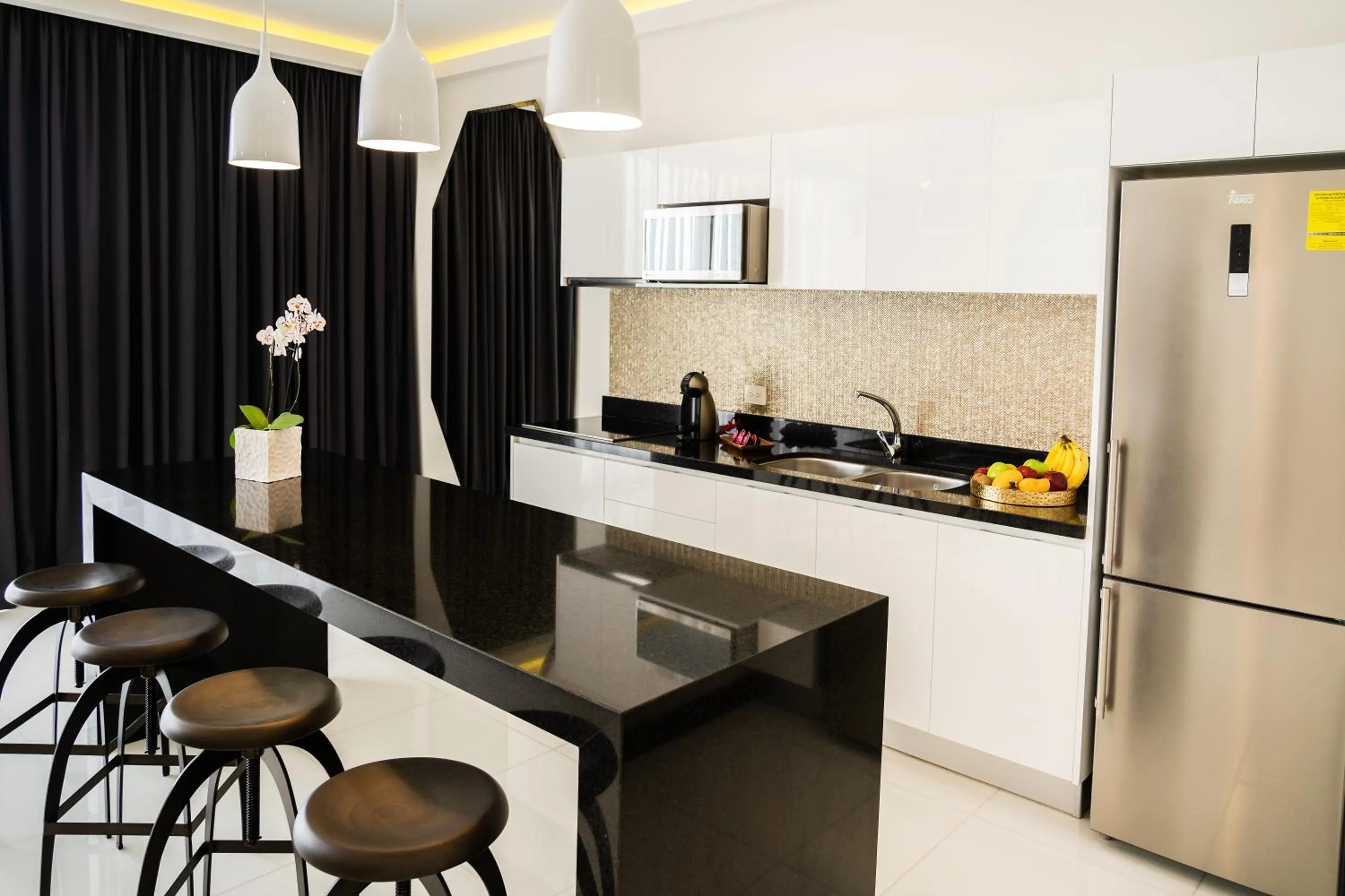 Kitchen or kitchenette in Serenity Hotel Boutique By Alsol