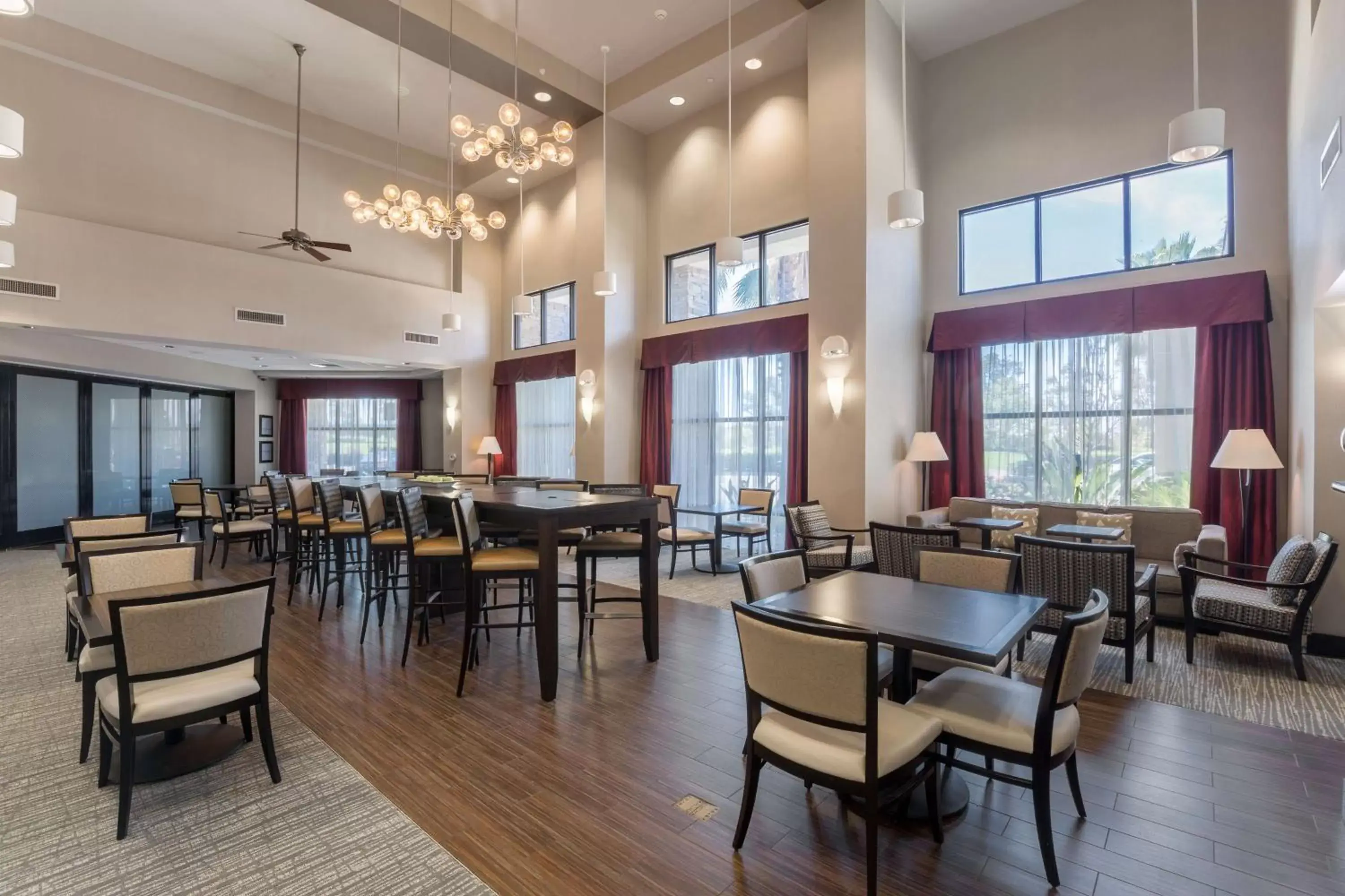 Lobby or reception, Restaurant/Places to Eat in Hampton Inn & Suites San Diego-Poway