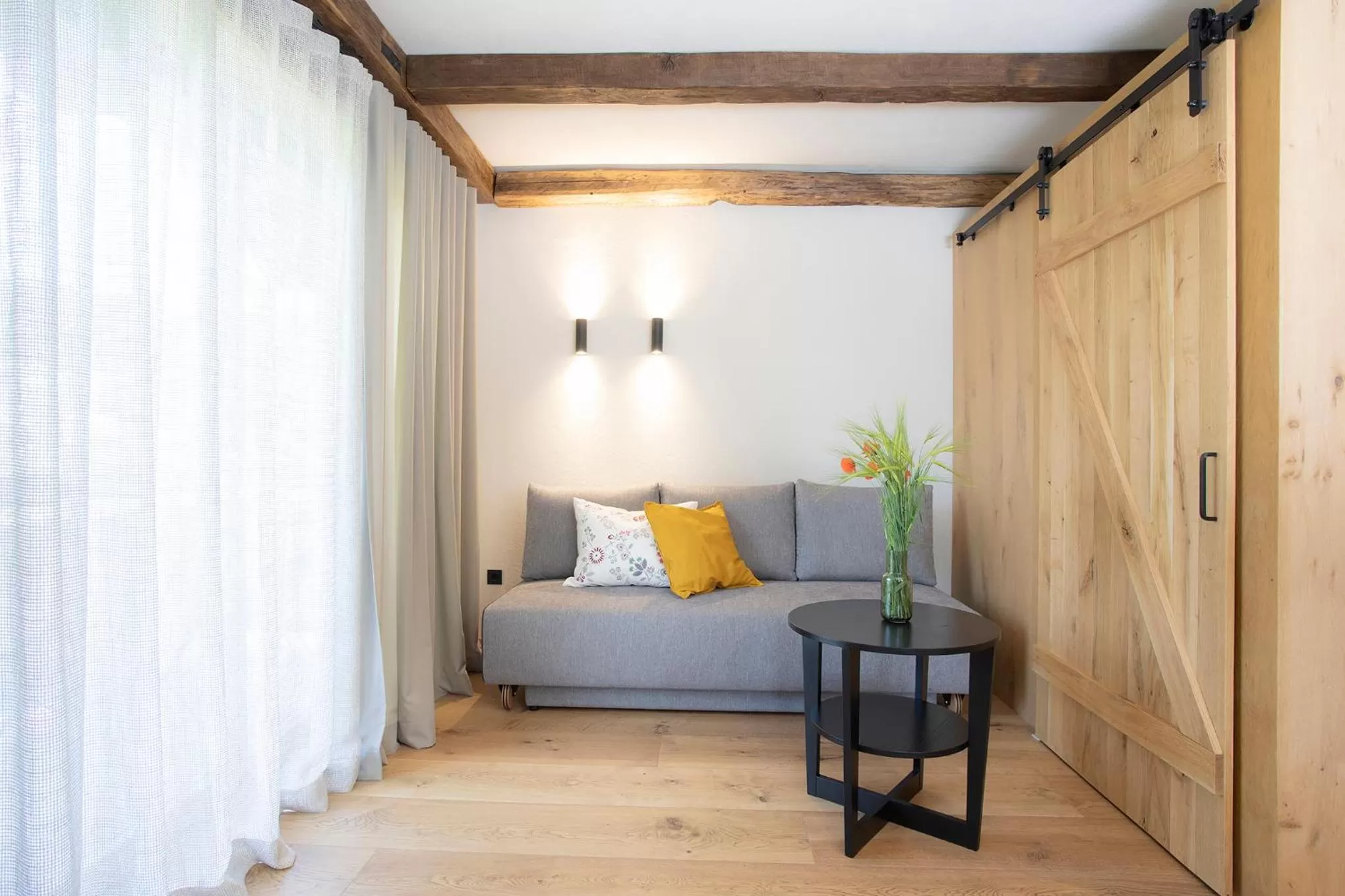 Living room in House Troha - Rooms & Apartments