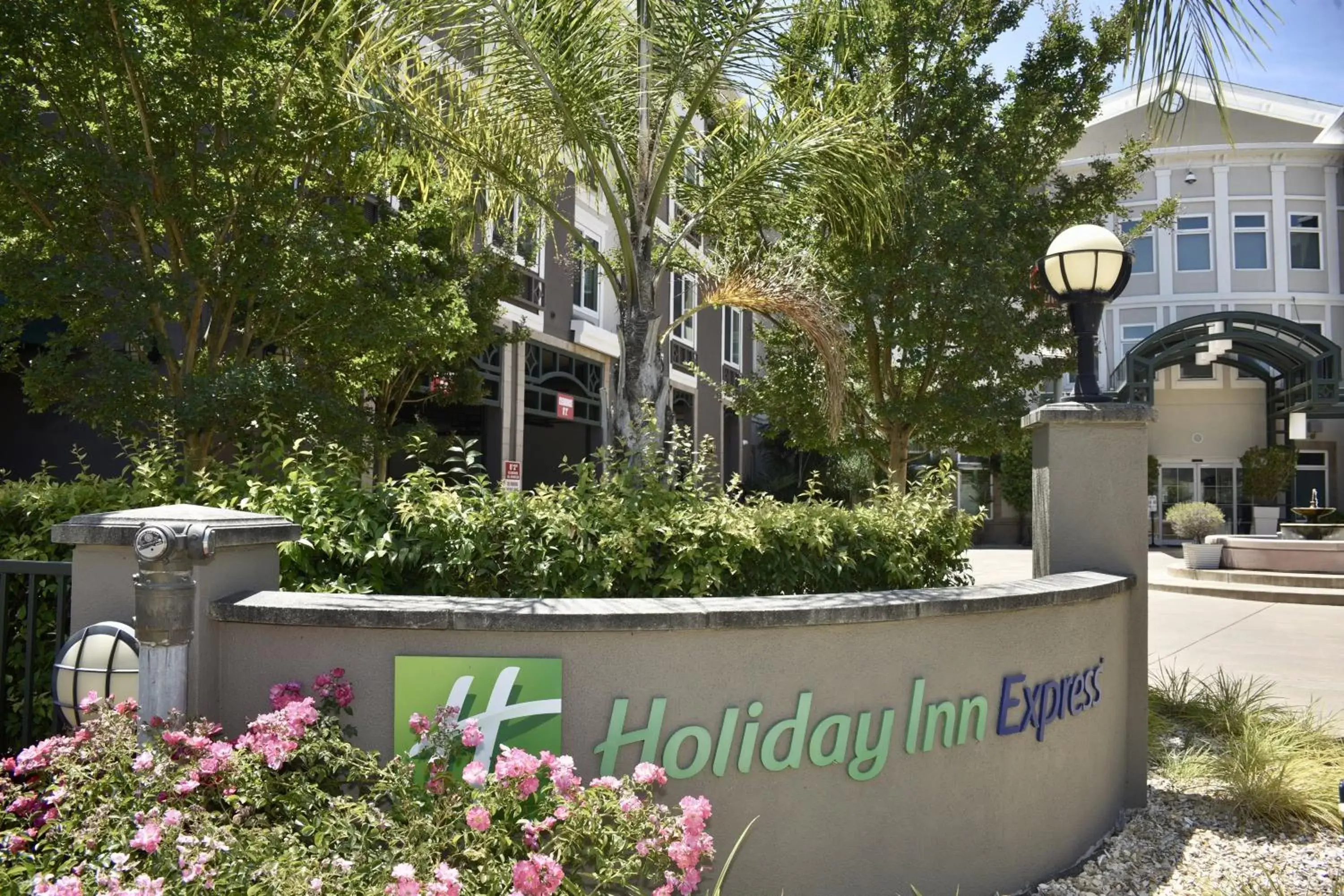 Other, Property Building in Holiday Inn Express Windsor Sonoma Wine Country, an IHG Hotel