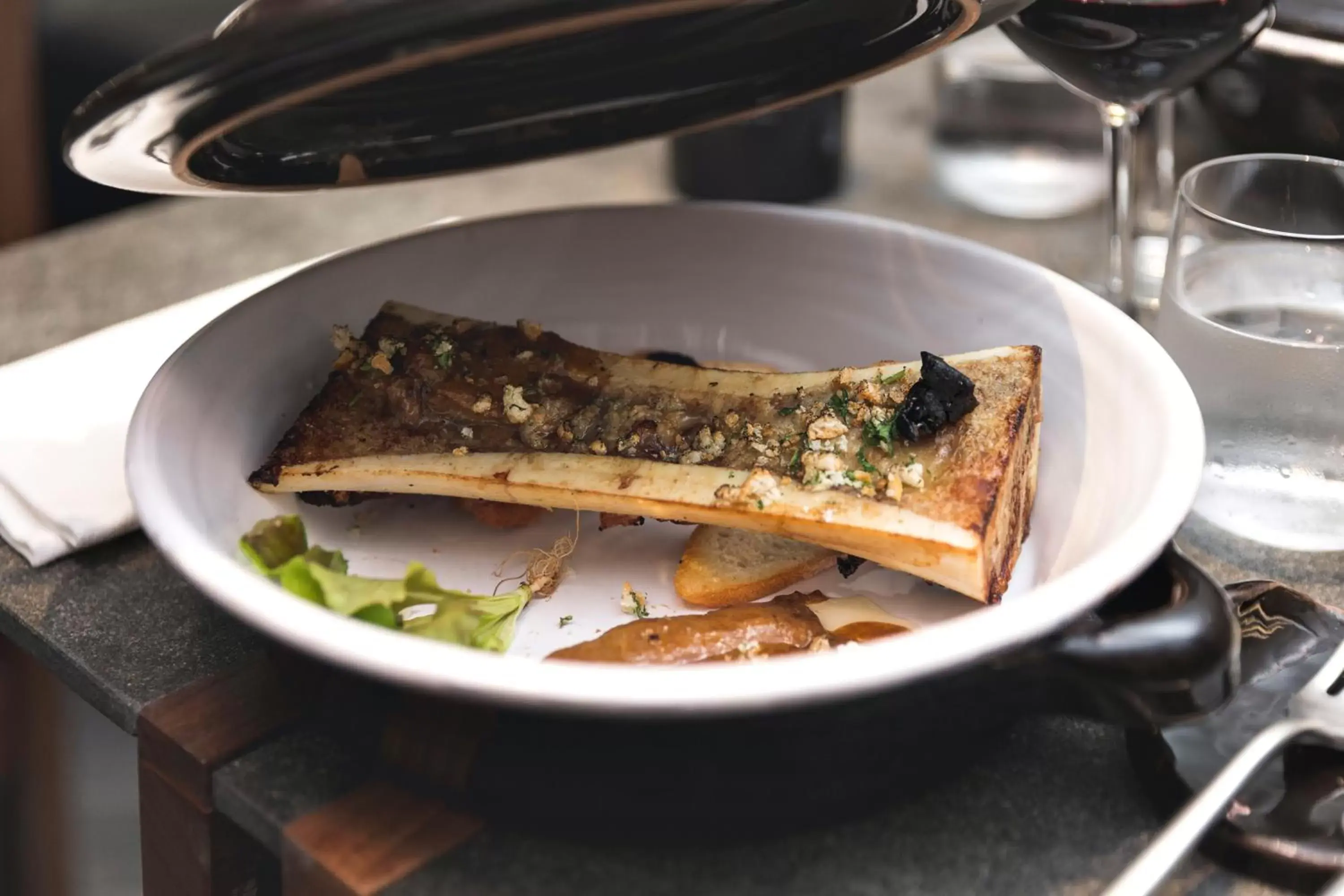 Food in Hotel Scenario Food in Hotel Scenario