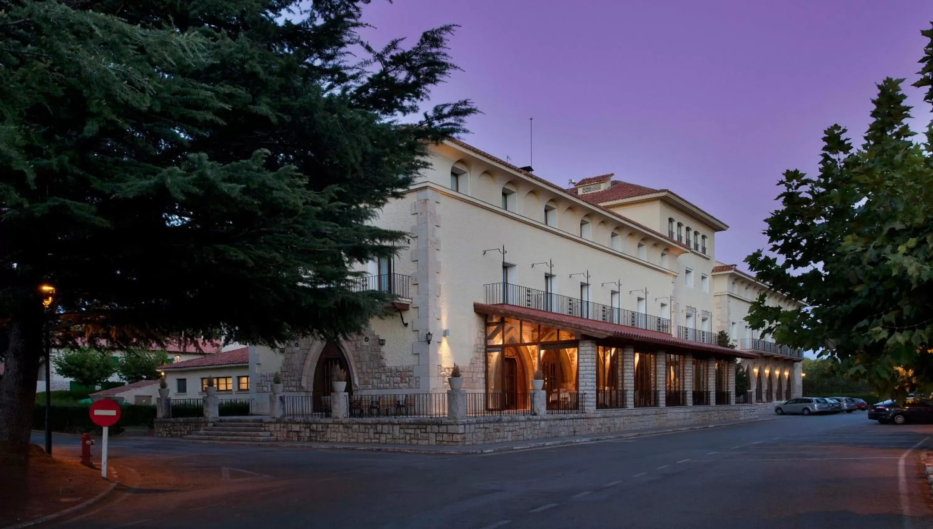 Facade/entrance, Property Building in Parador de Teruel