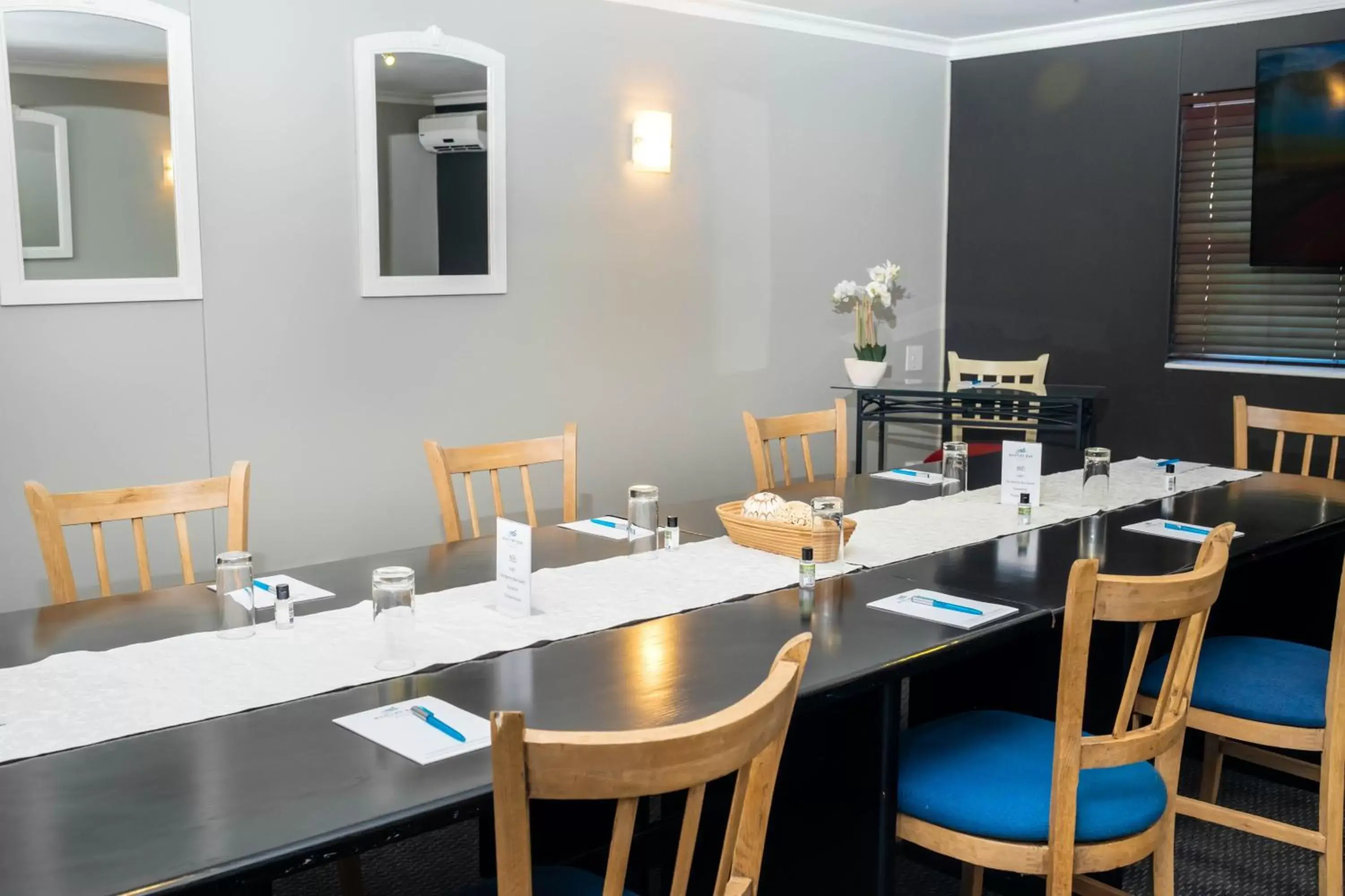 Meeting/conference room in The Bantry Bay Aparthotel by Totalstay