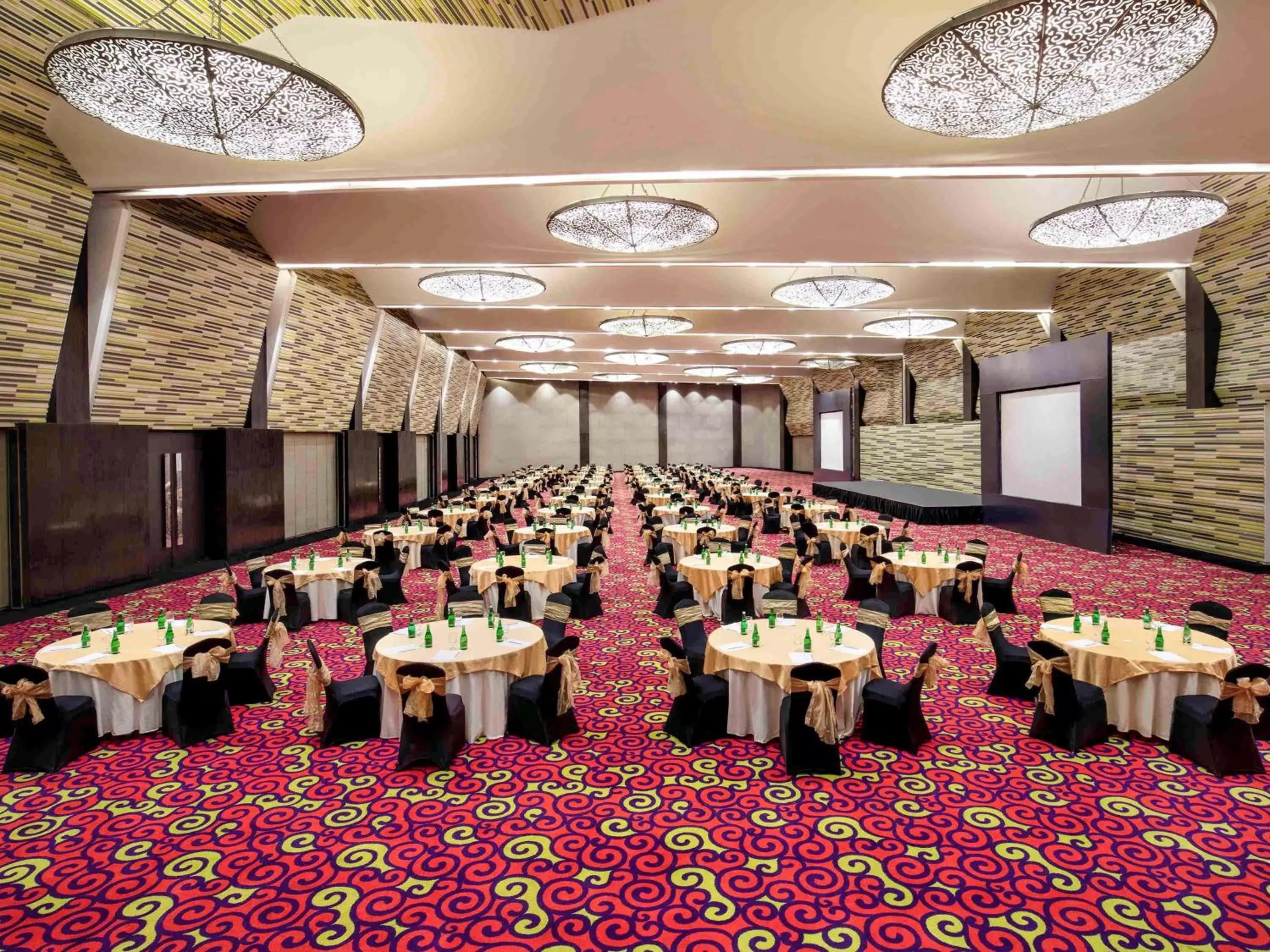 Meeting/conference room, Banquet Facilities in Novotel Lampung